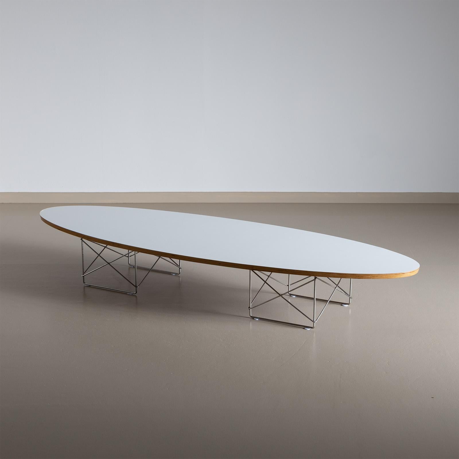 Elliptical ETR coffee table, Charles & Ray Eames for Herman Miller, 21st century 1