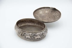 Elliptical silver jewelry box