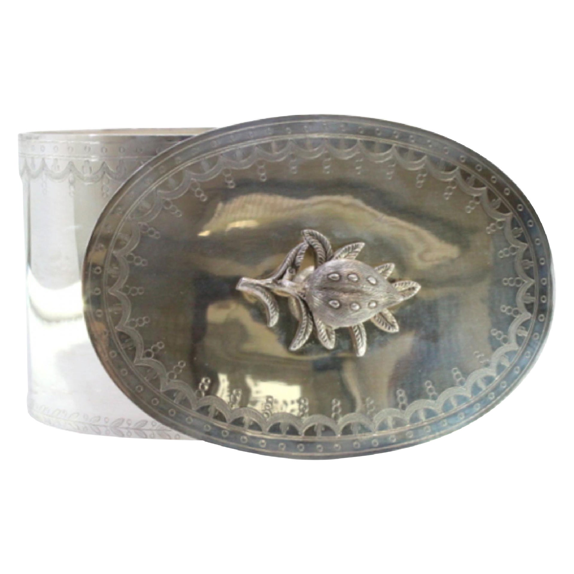 Elliptical silver tea box with edge engravings and fruit-shaped knob