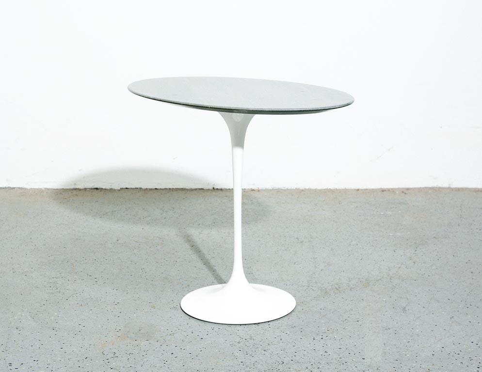 Elliptical Tulip side table in marble designed by Eero Saarinen for Knoll. Signed on base.