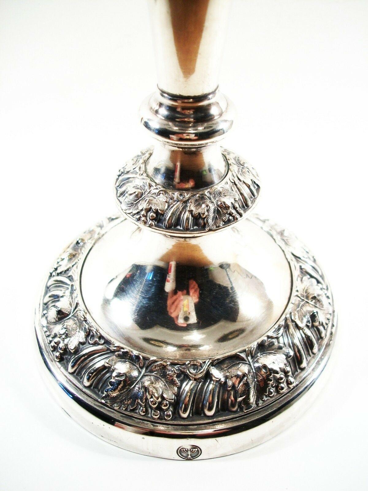 Ellis Barker, Antique Silver Plate Candlestick, England, Early 20th Century For Sale 1