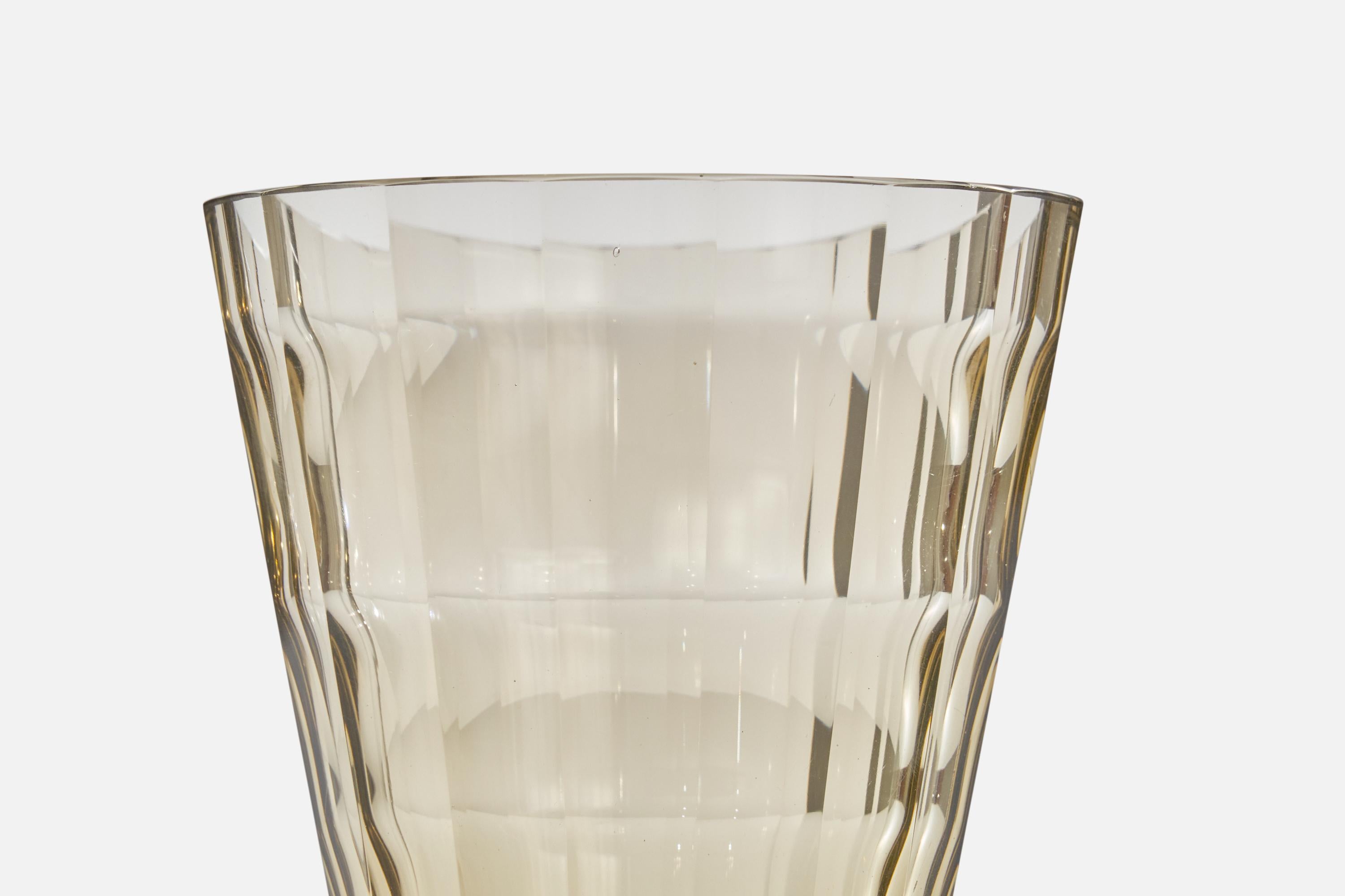 Ellis Berg, Vase, Glas, Schweden, 1930er Jahre im Zustand „Gut“ im Angebot in High Point, NC
