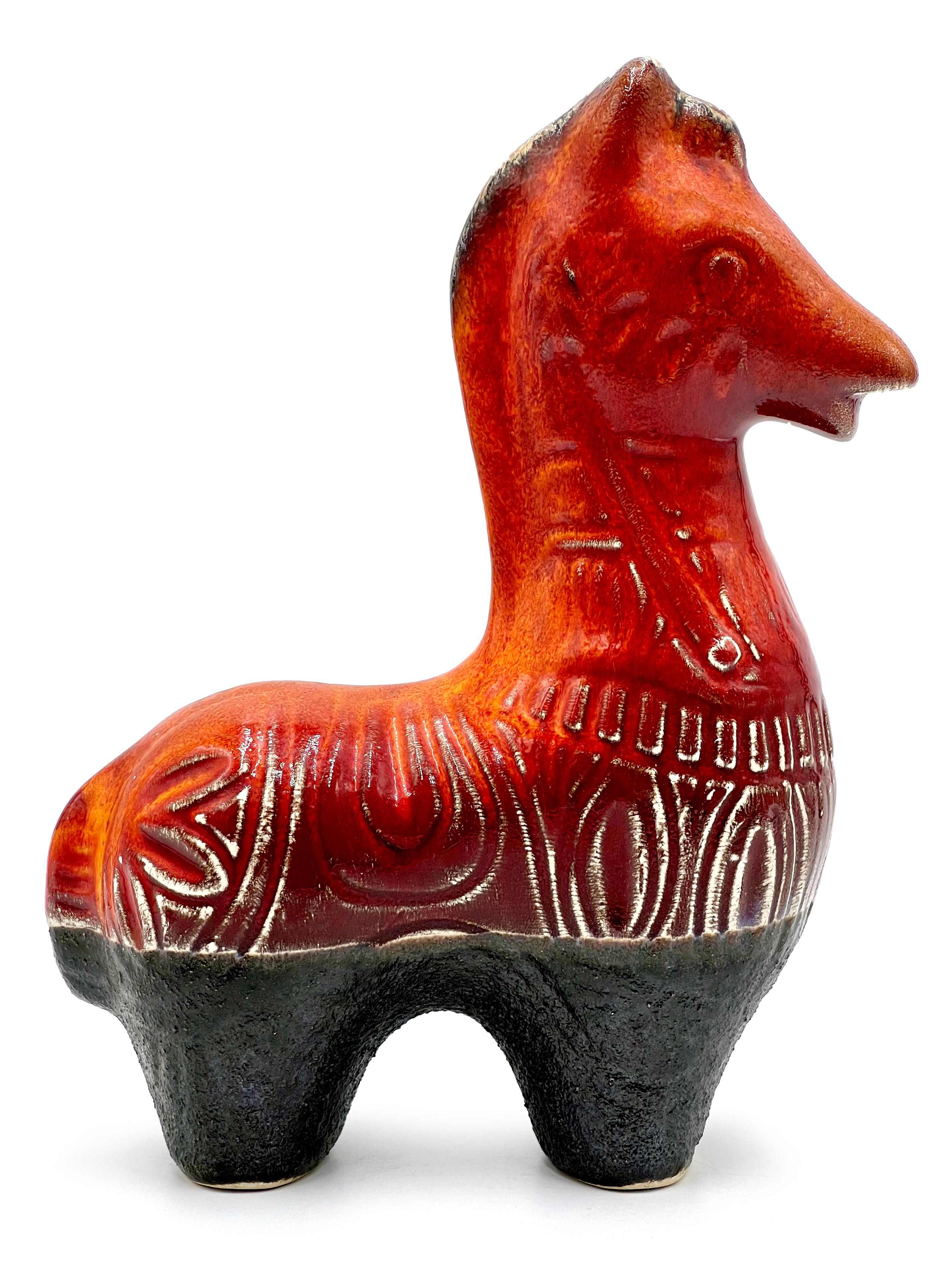 Mid-20th Century Ellis Ceramics (Australia) 1960s Ceramic 8.5