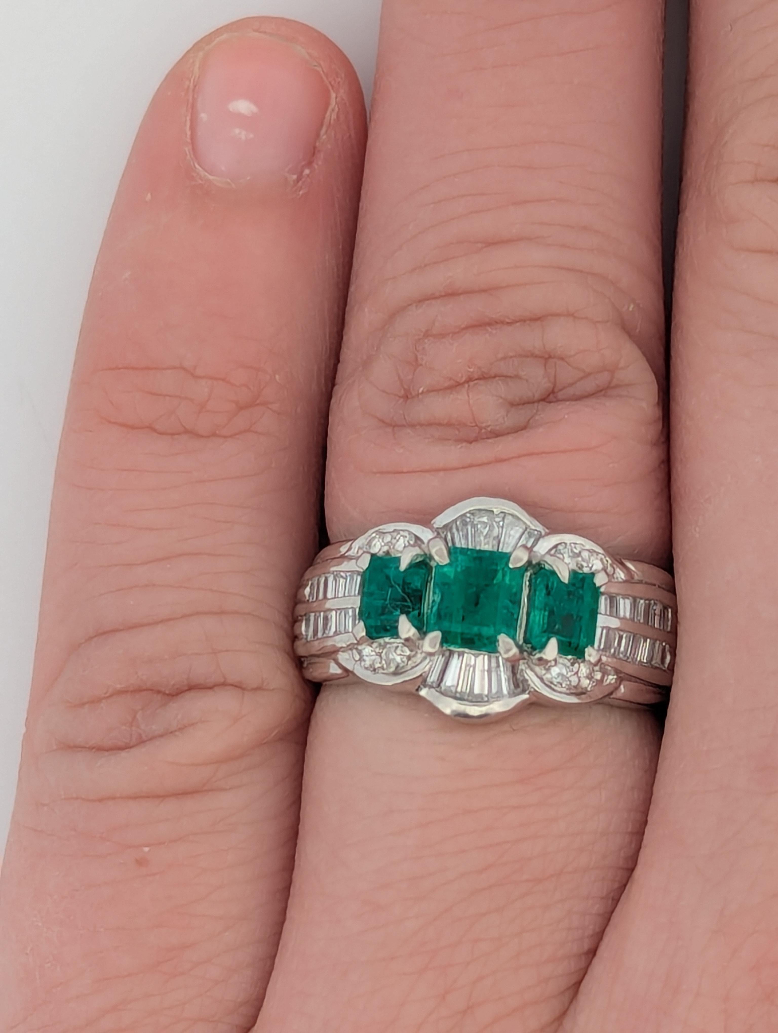 Ellis Platinum Ring with 1.12ct Emerald and 0.50ct Diamond, Size 8.25 Ring In New Condition In Greeneville, TN