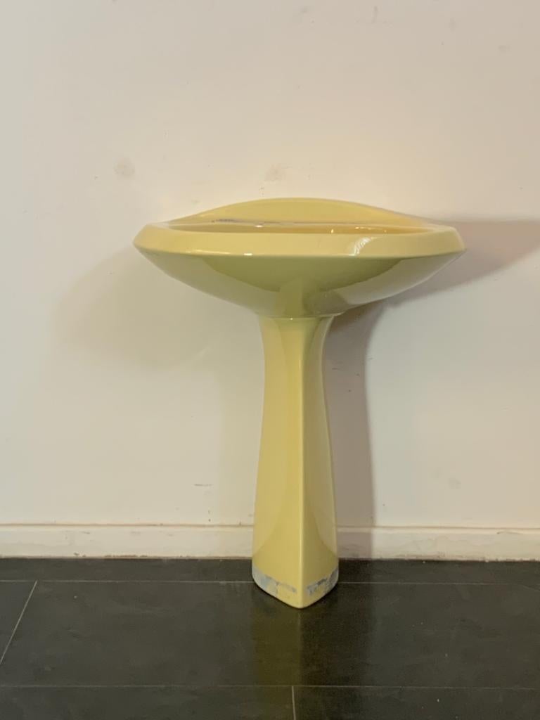 Ceramic Ellisse Yellow Washbasin by Gio Ponti for Ideal Standard, 1970s