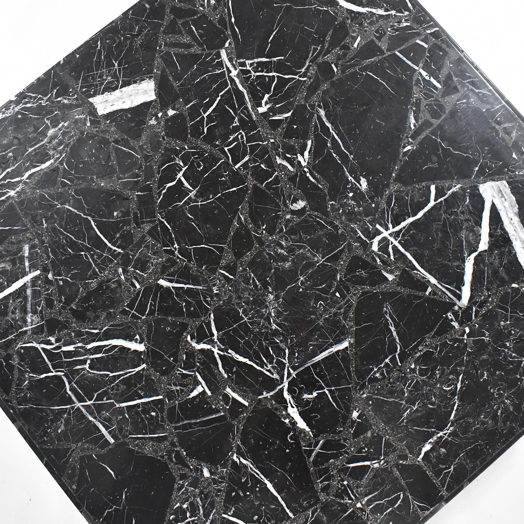 Table basse en marbre noir Ello en vente 2