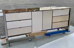 Crédence Ello en acier inoxydable et miroir fumé avec paire de miroirs muraux