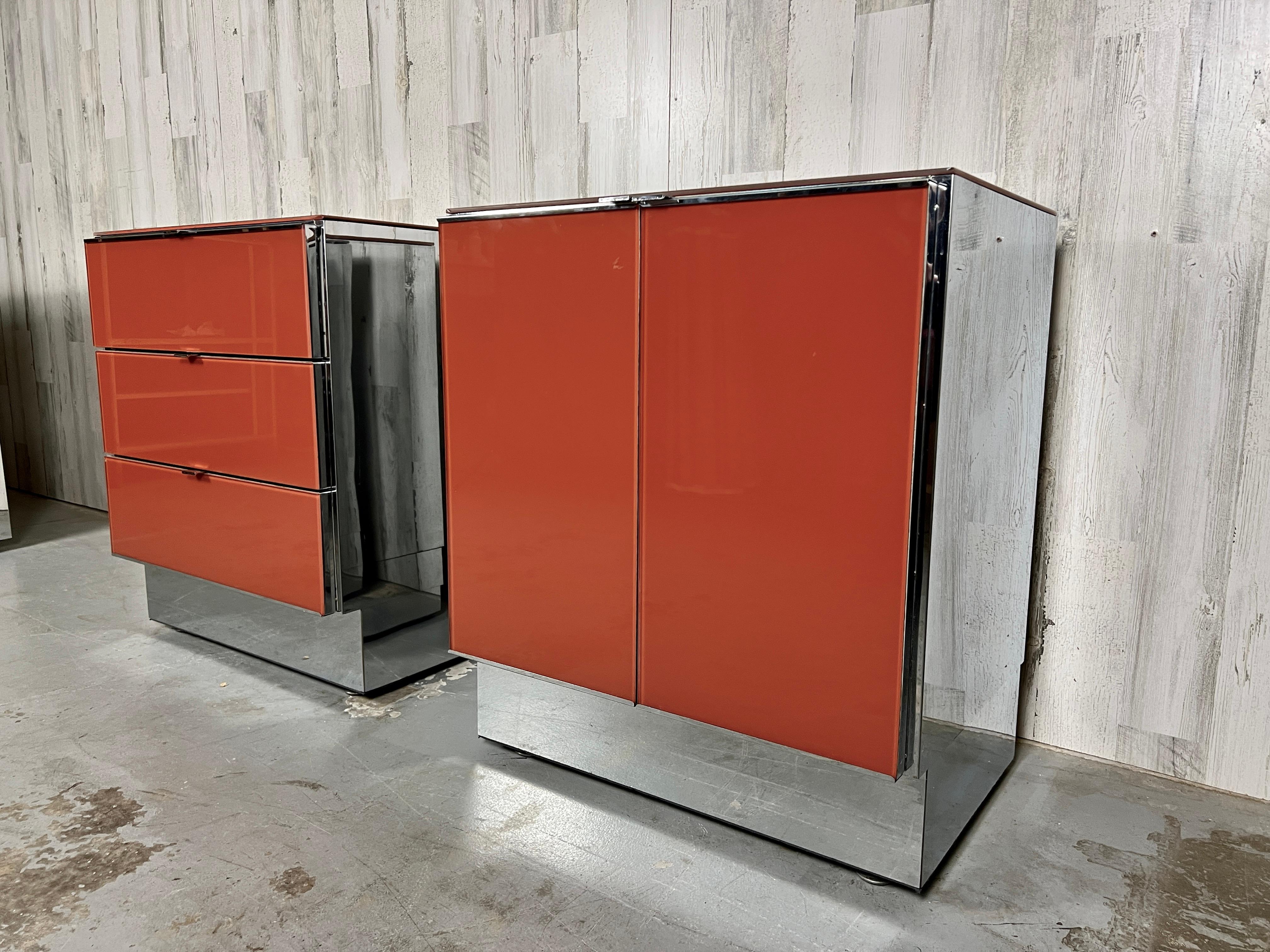 Ello Lacquered Glass and Chrome Nightstands In Good Condition In Denton, TX