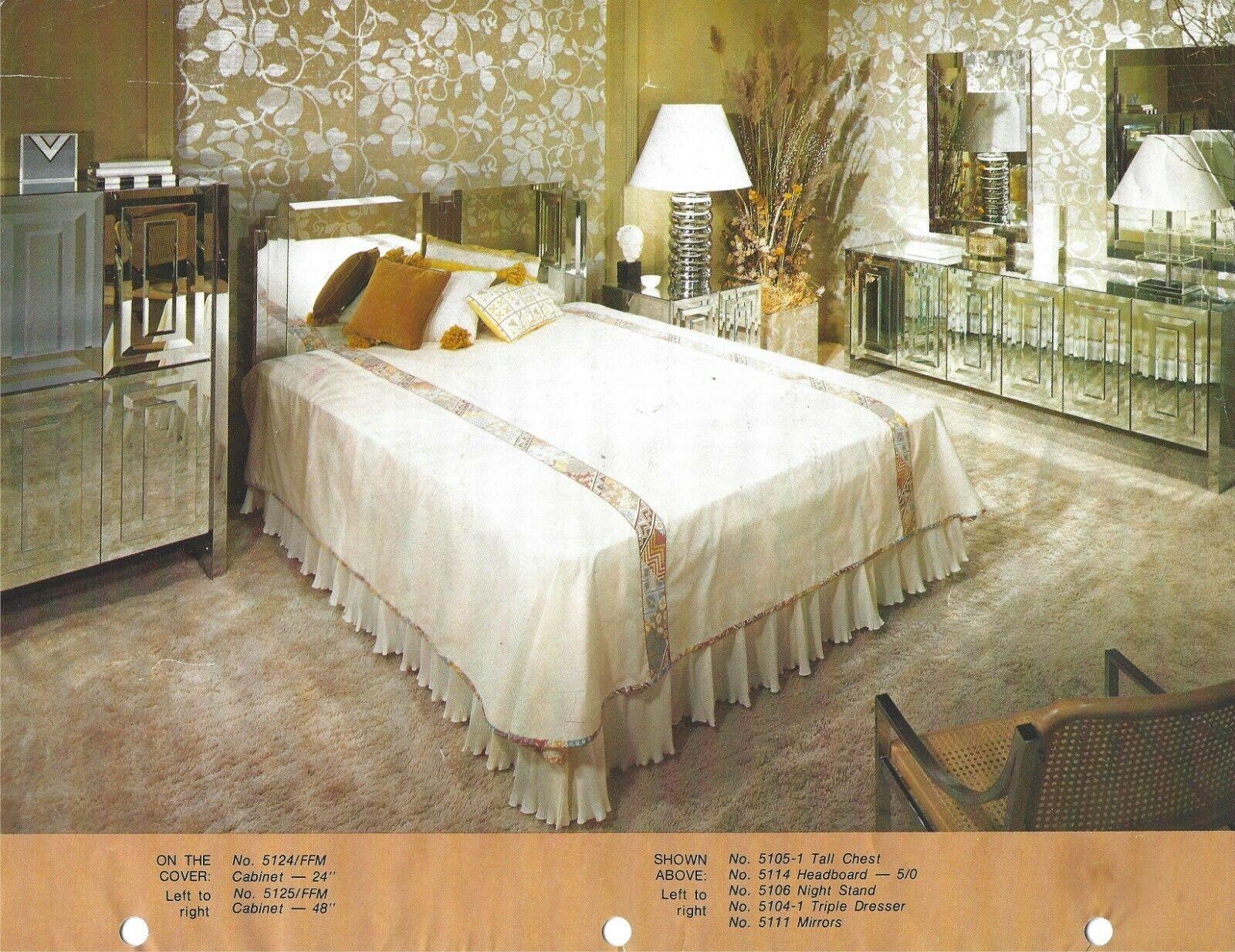 Magnifique buffet crédence à miroir conçu par O. B. Solie pour Ello dans les années 1970 dans le cadre de leur collection à succès 