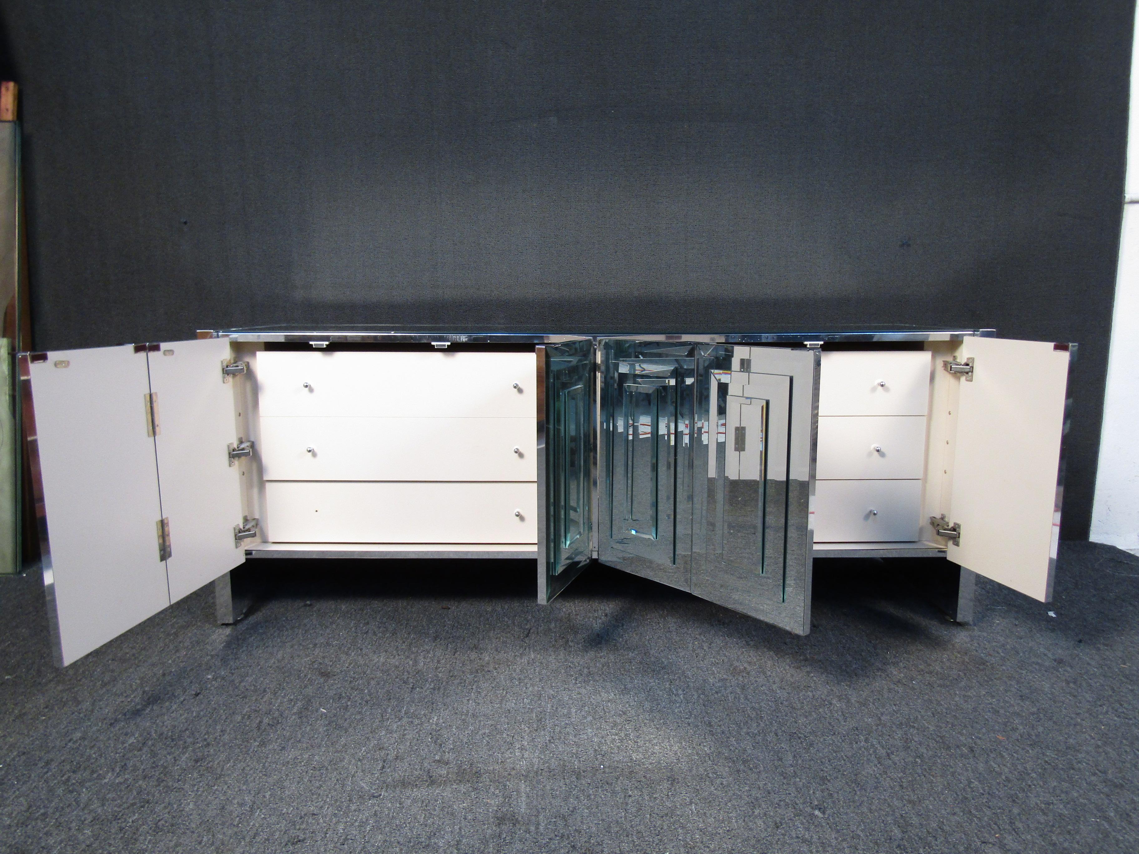 Ello Mirrored Glass Bedroom Set 4