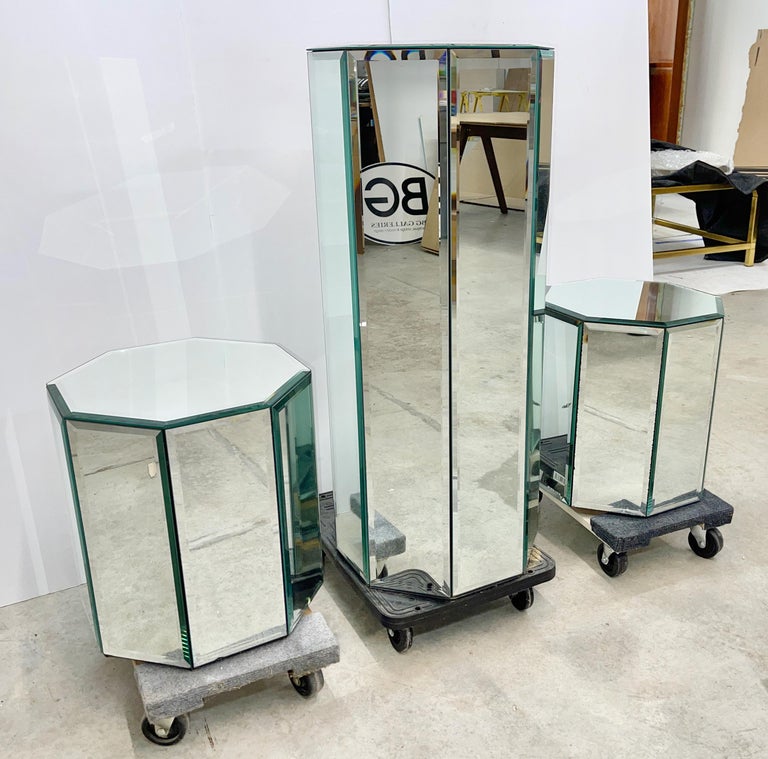 Ello Mirrored Pedestal Columns For Sale at 1stDibs