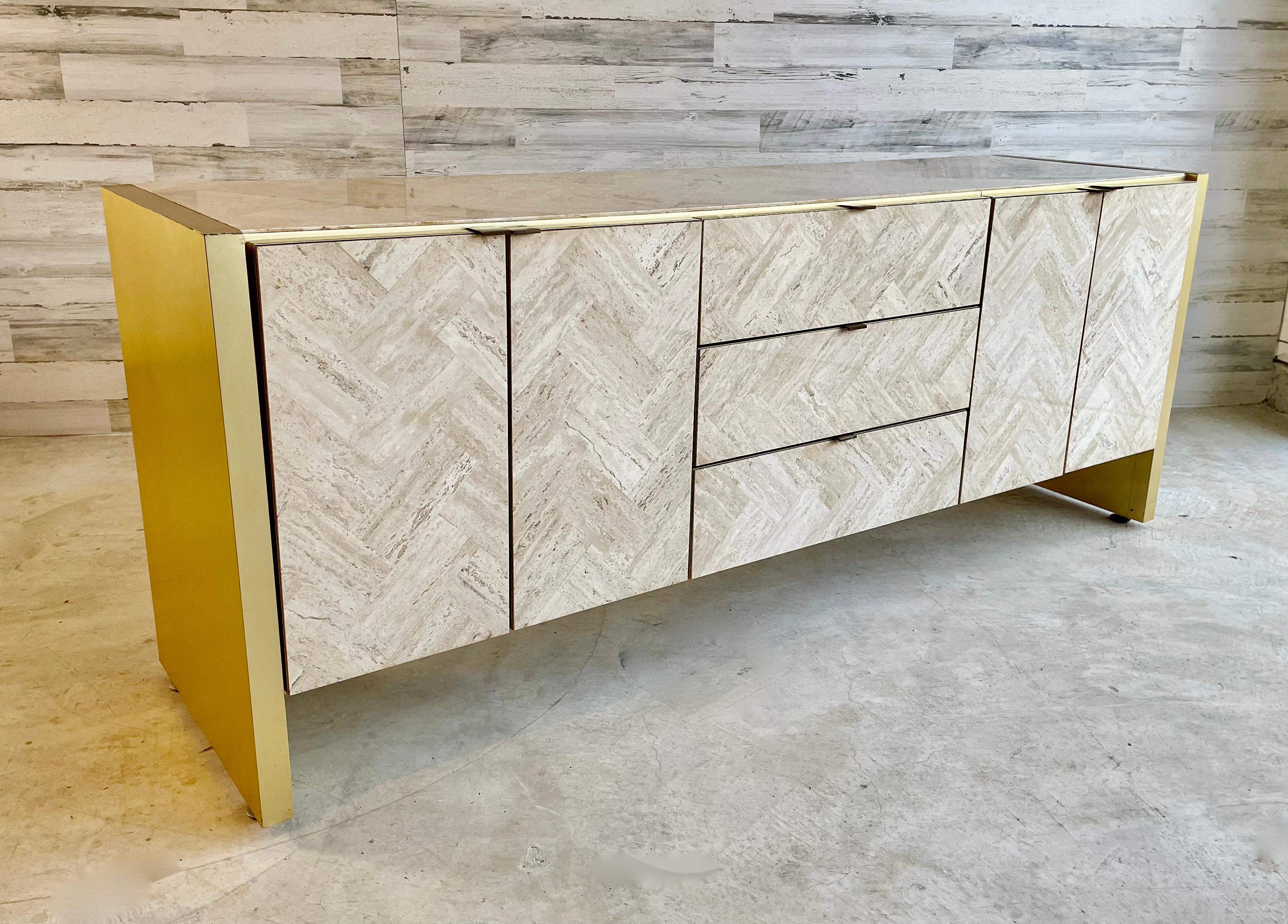 Ello Travertine and Brushed Brass Credenza For Sale 1