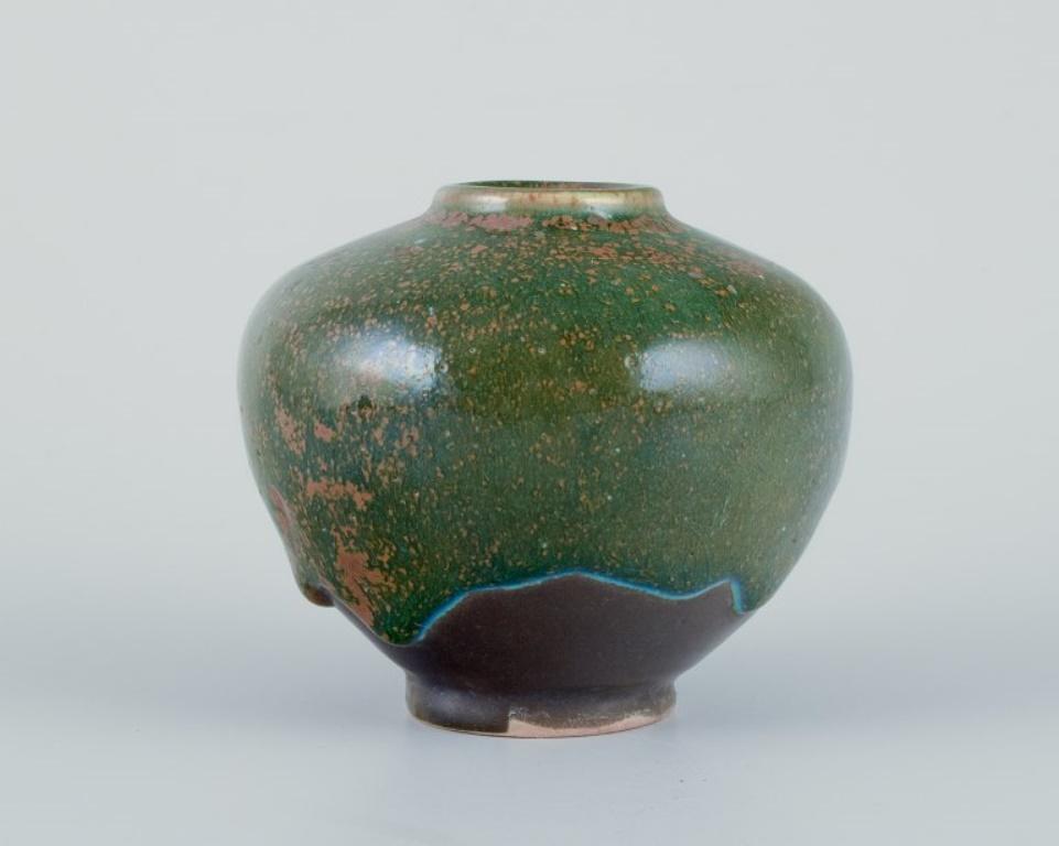 Ceramic Elly Kuch and Wilhelm Kuch, Germany. Two ceramic vases in green and brown tones For Sale