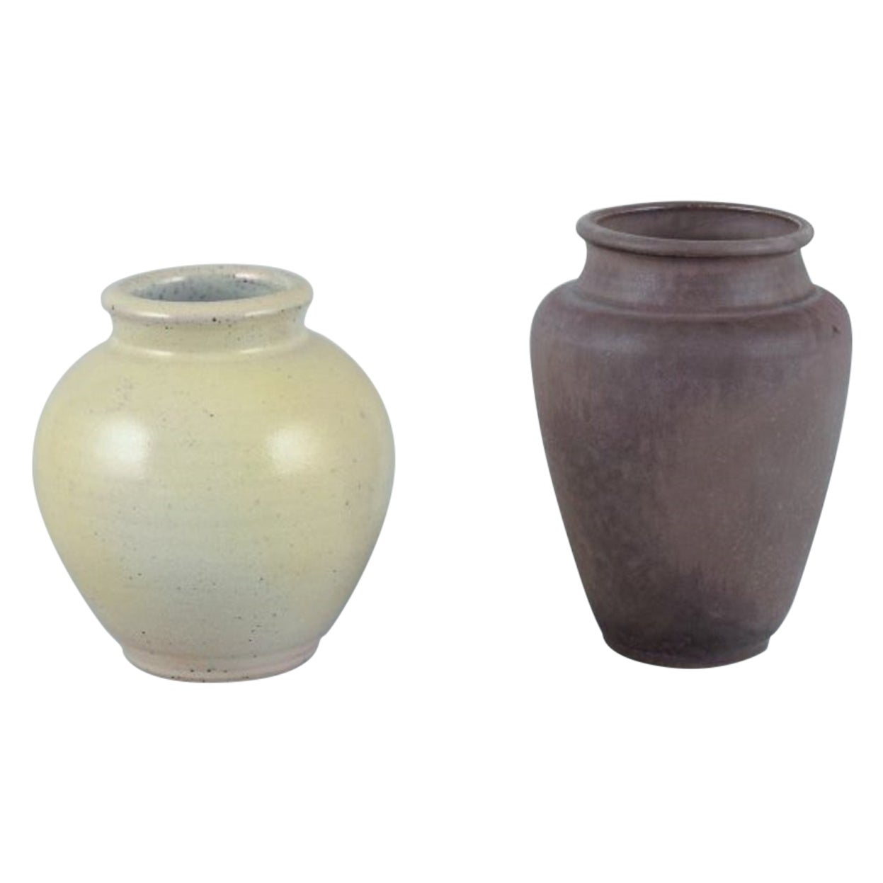 Ellis Kuch e Wilhelm Kuch. Due piccoli vasi in ceramica. Dagli anni '80