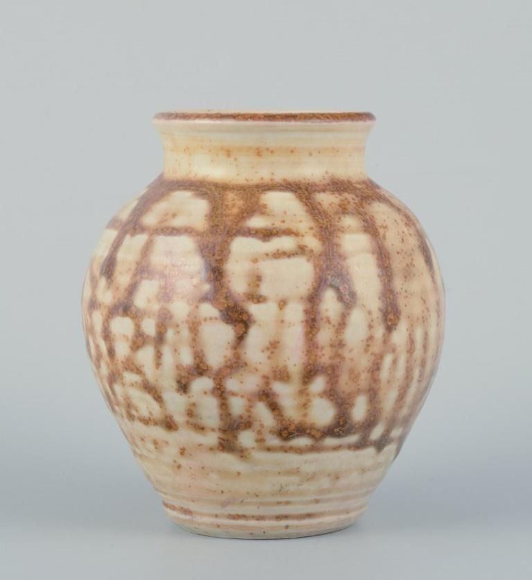 Tedesco Ellis Kuch e Wilhelm Kuch. Vaso in ceramica unico nel suo genere. 1980s in vendita