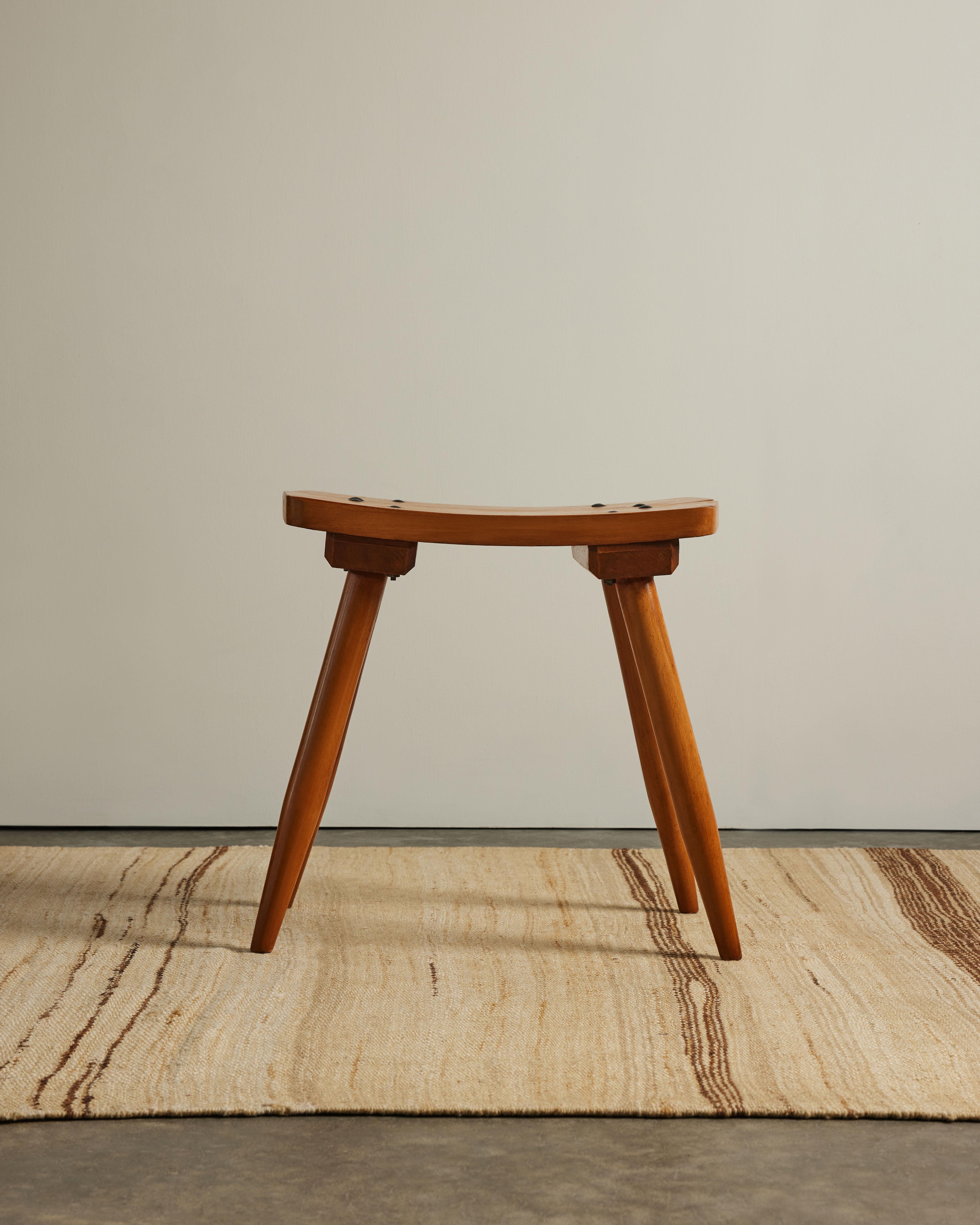 Elm and Iron Stool by Atelier Marolles, France, c. 1950 en venta 6