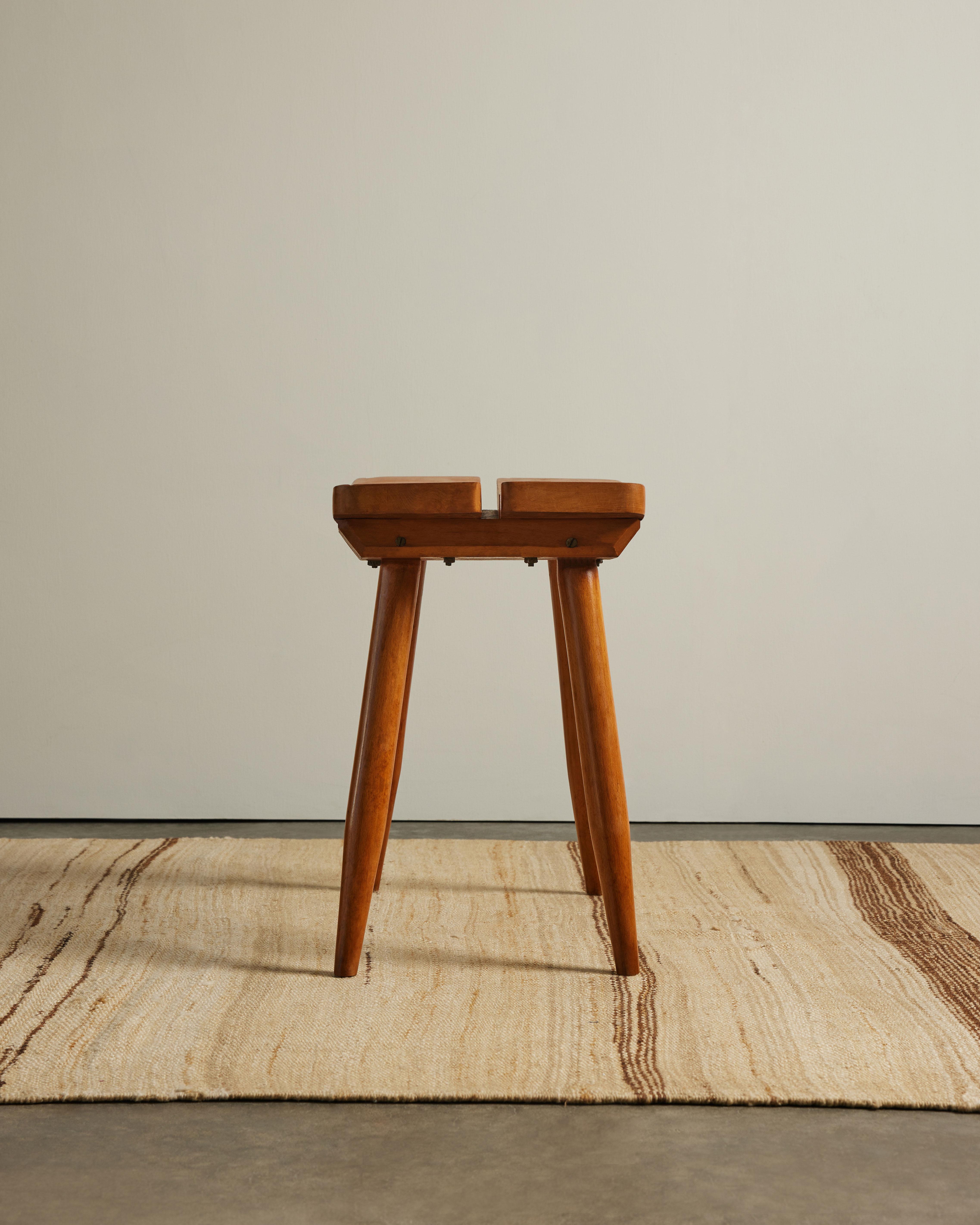 Elm and Iron Stool by Atelier Marolles, France, c. 1950 en venta 7