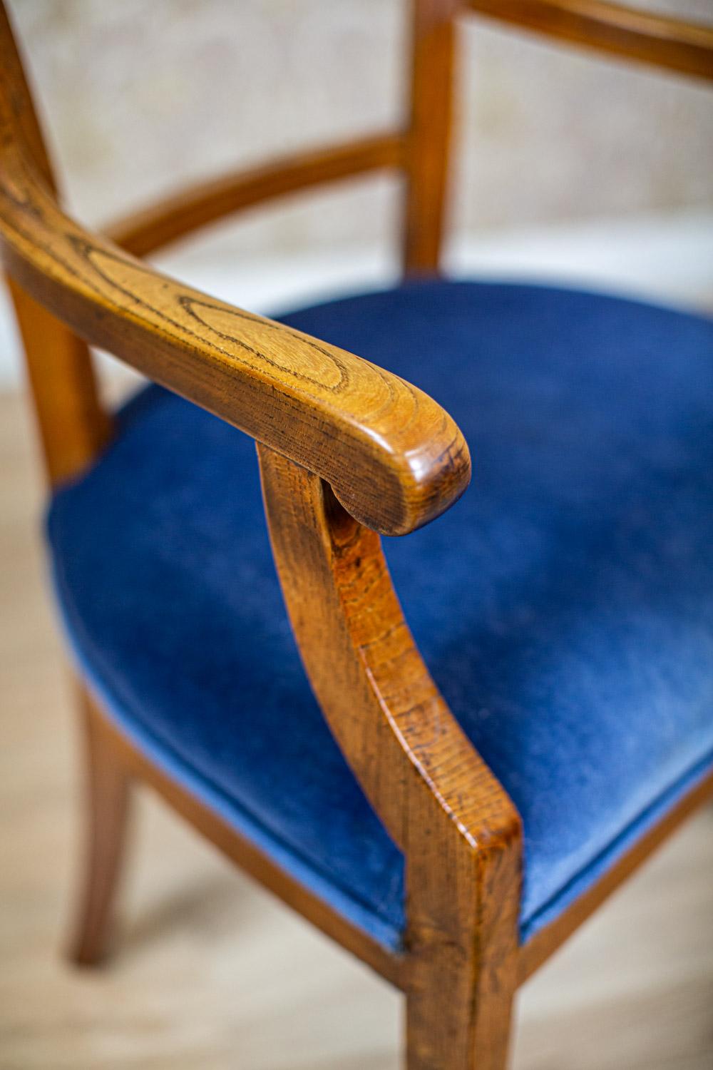 Elm Armchair from the Early 20th Century in Blue Upholstery In Good Condition For Sale In Opole, PL