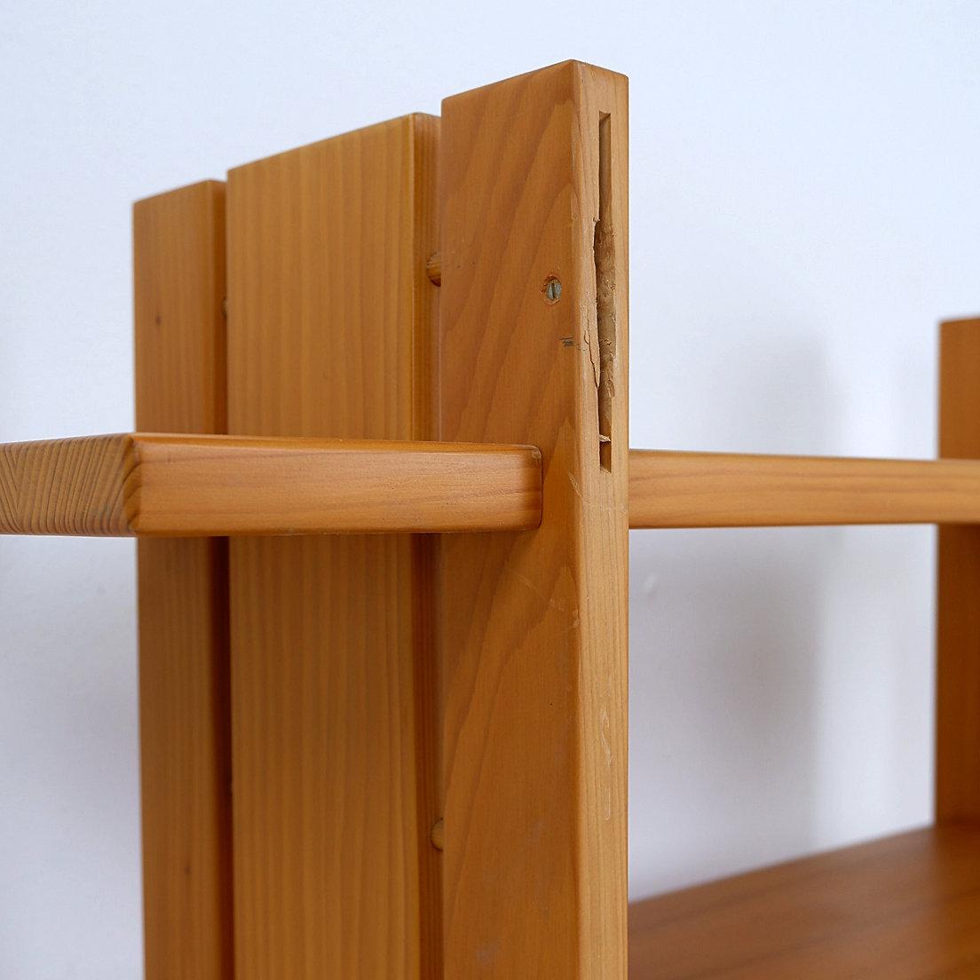 French Elm Blonde Shelf attributed to Roland Haeusler for Maison Regain - 1980s