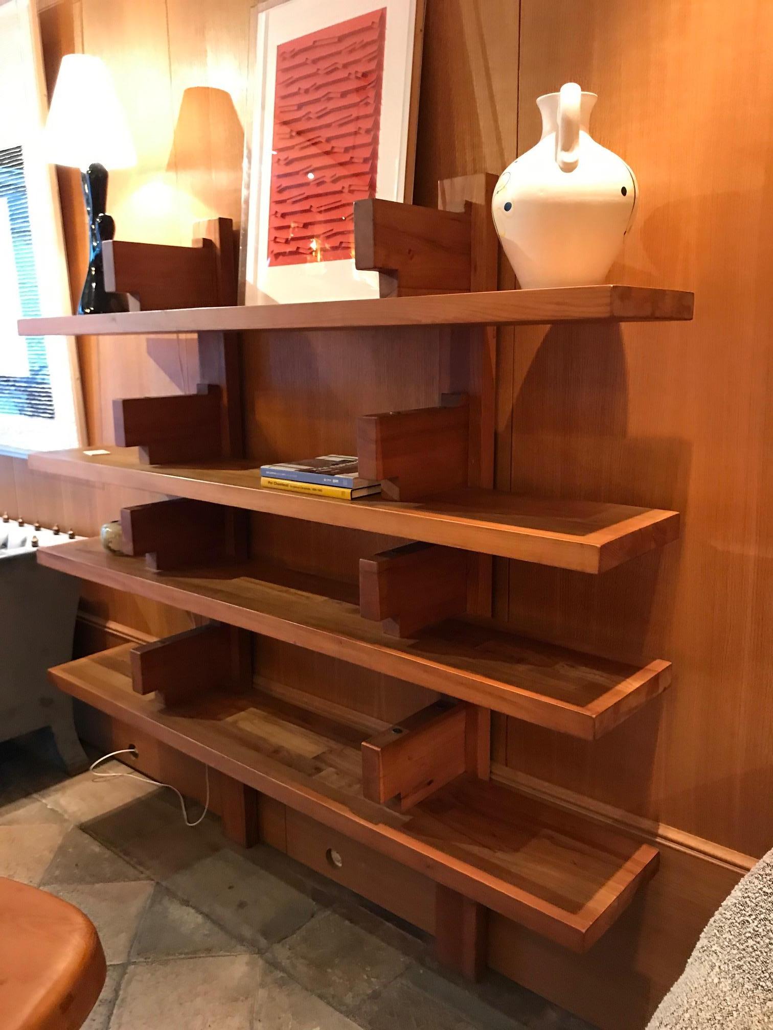 Bücherregale aus Ulmenholz von Pierre Chapo, Modell B17a 1