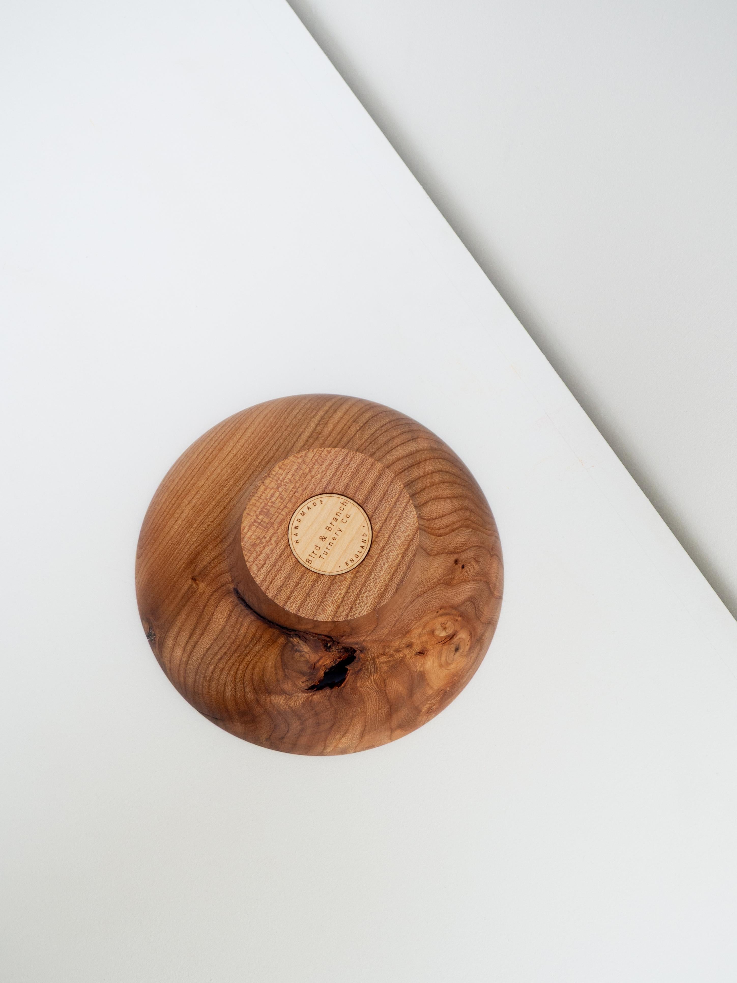 Hardwood Elm bowl - One of a kind For Sale