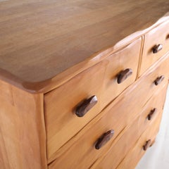 Commode brutaliste en orme
