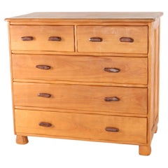 Commode brutaliste en orme