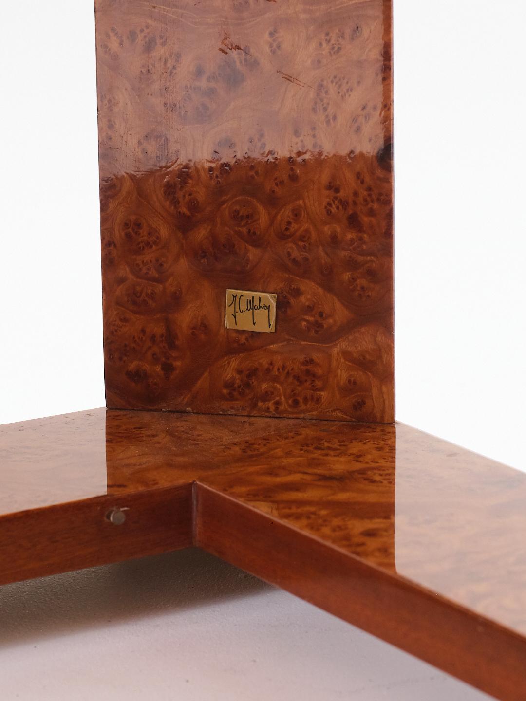 Table d'appoint en loupe d'orme, Jean Claude Mahey, 1970 en vente 4