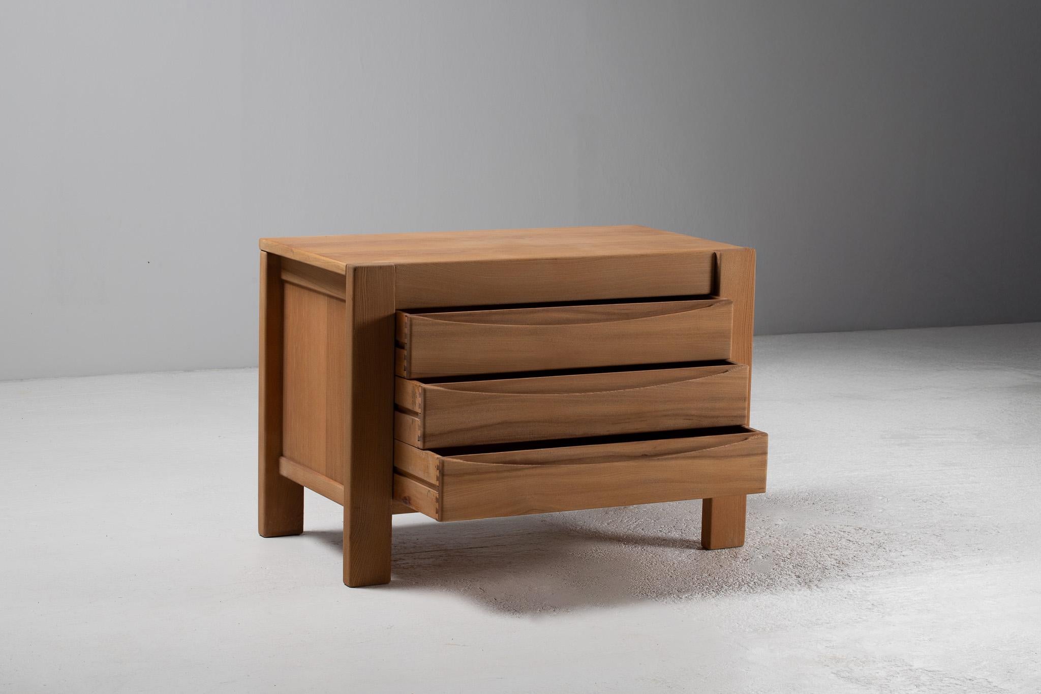 Orme Commode en orme, Regain, France, années 1980 en vente