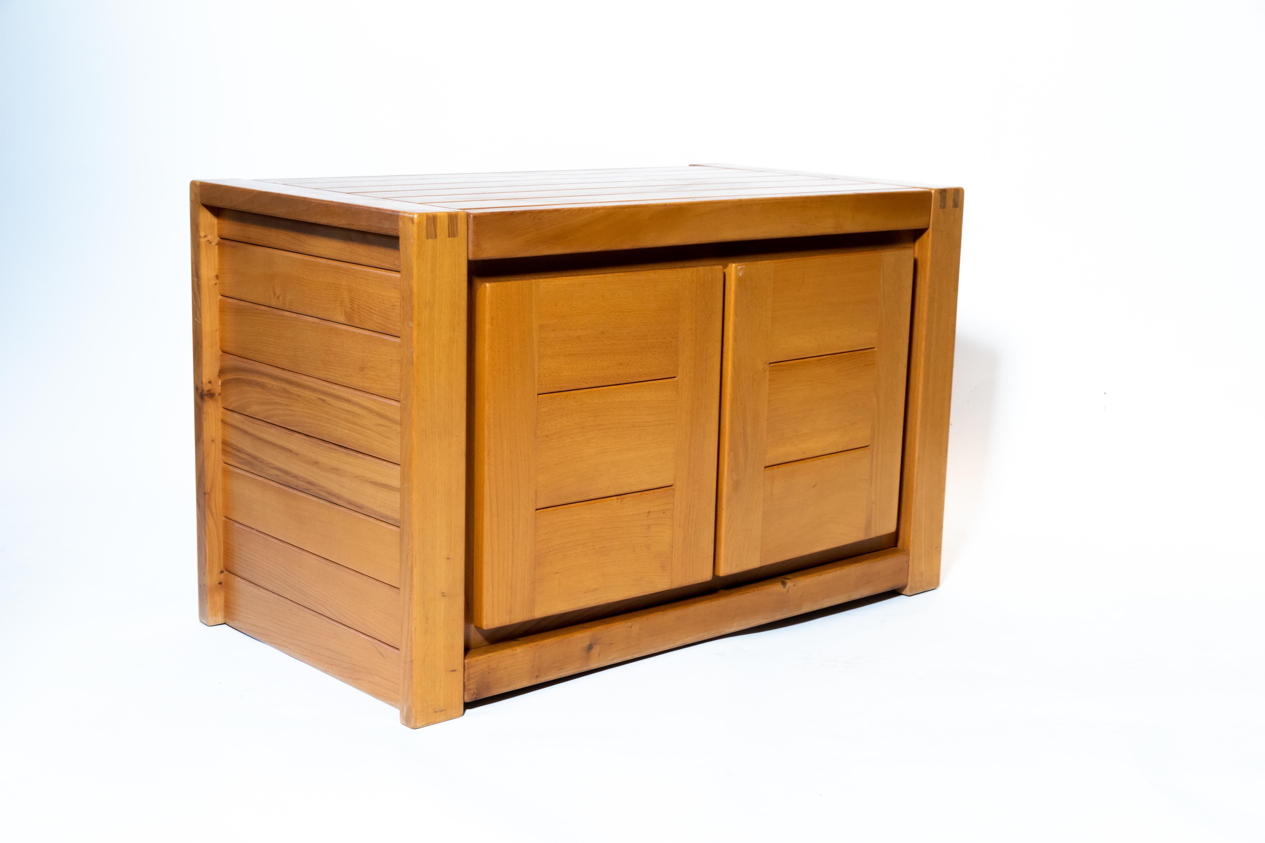 Small, smart chest by Pierre Chapo; the elm has a lovely warm tone. Would look great as a side table, or mounted on a wall.