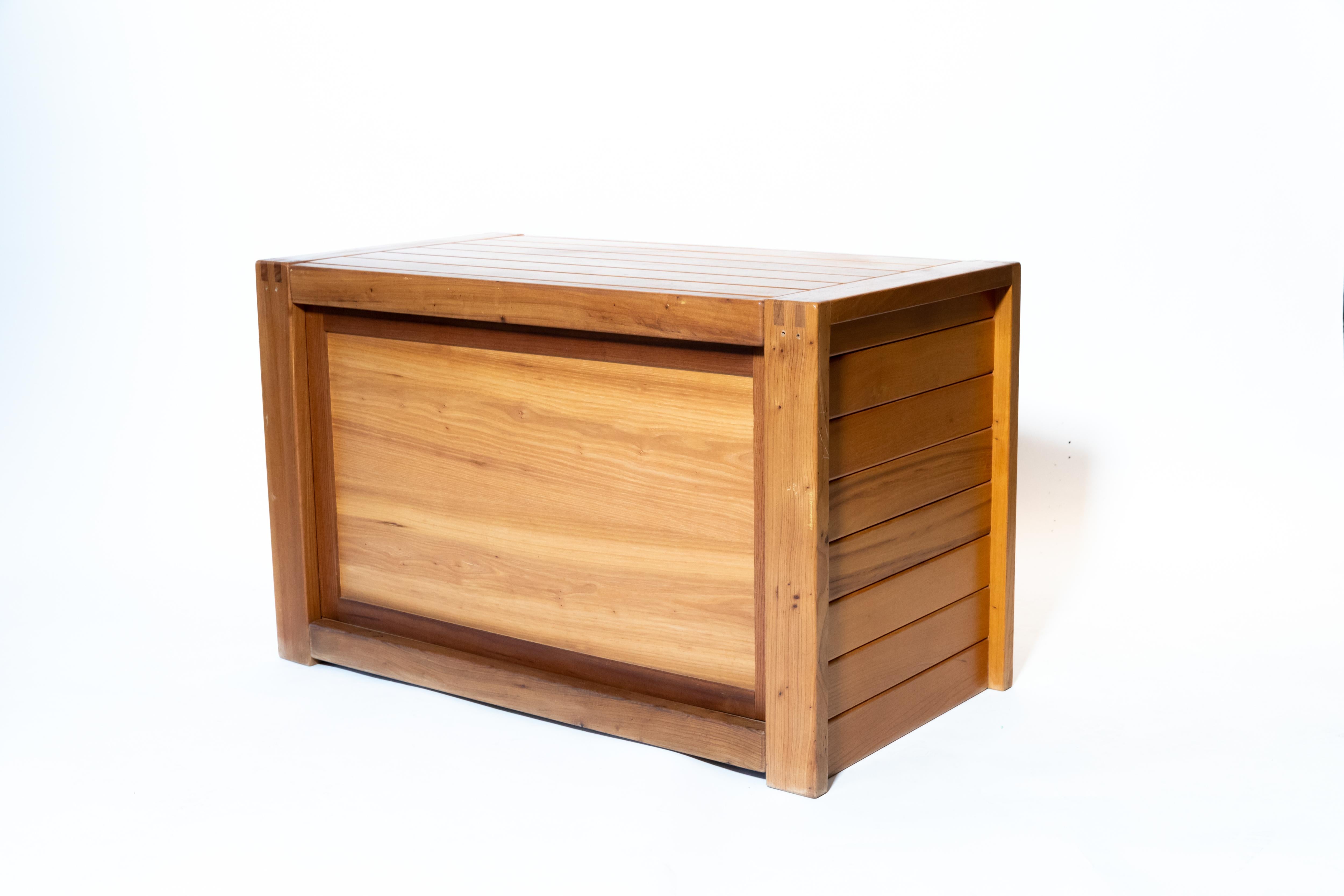 Elm Chest / Sideboard by Pierre Chapo, France, circa 1970s For Sale 2