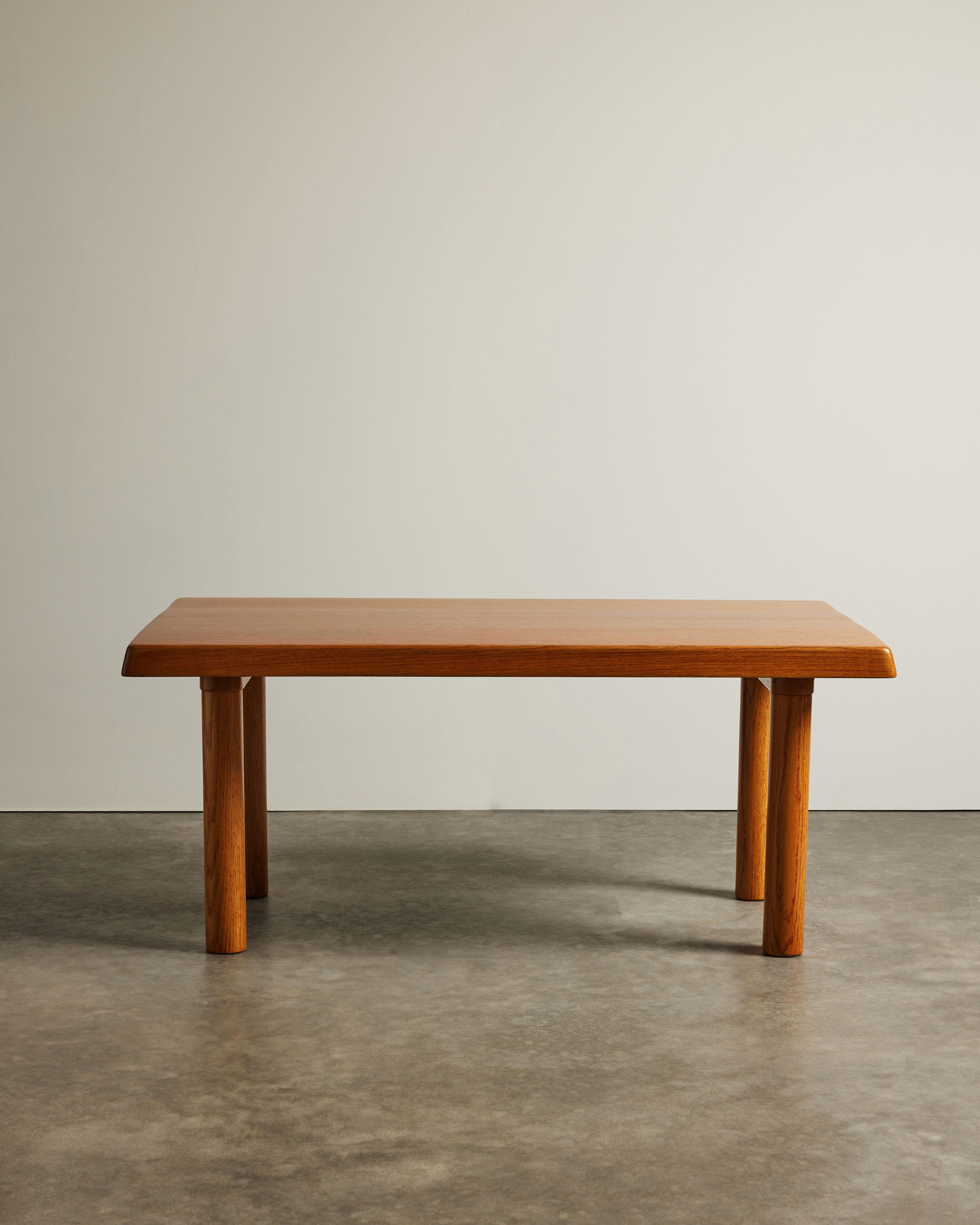 Elm Coffee Table in the Manner of Charlotte Perriand, France, c. 1960 en venta 1