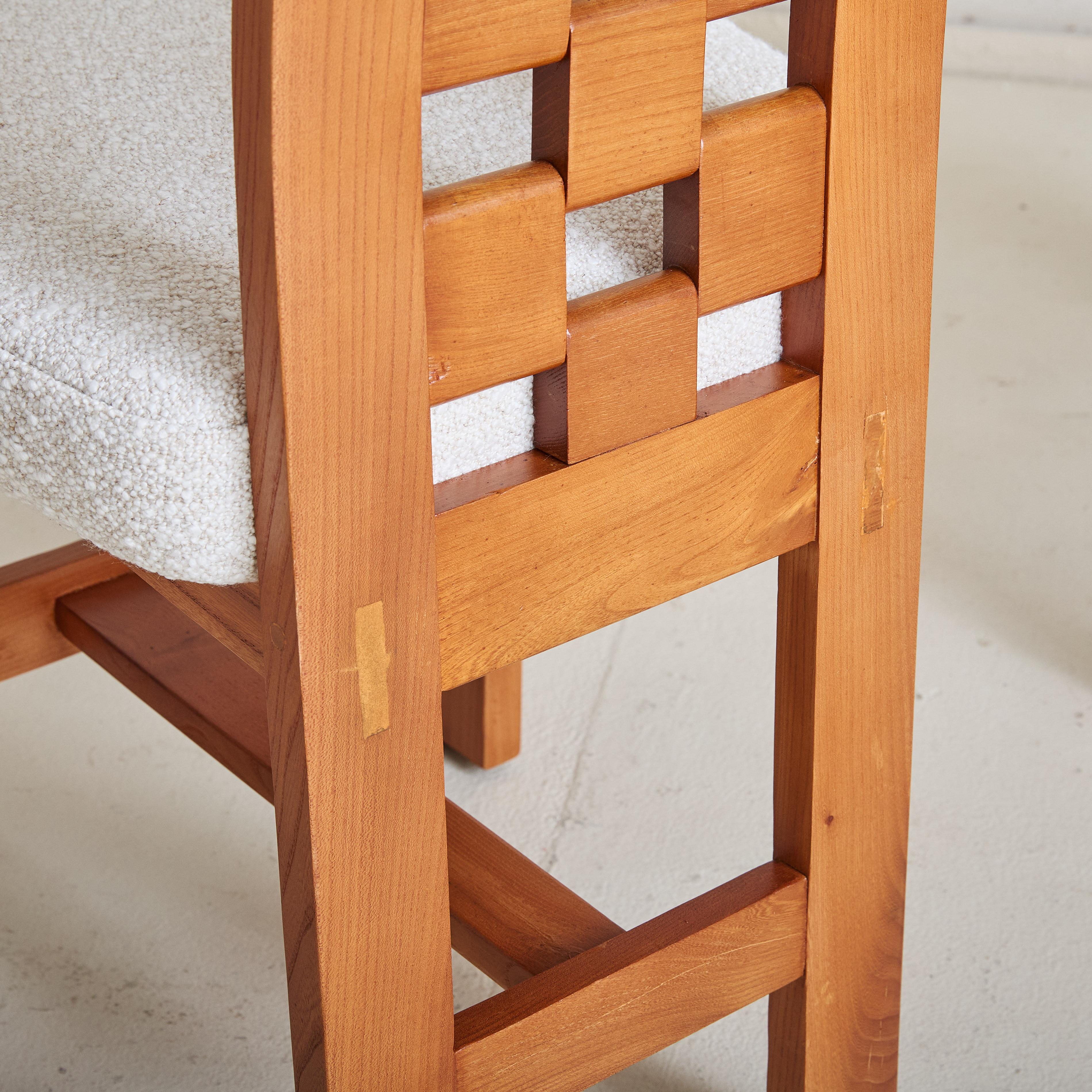 Elm Dining Chair Attributed to Maison Regain, 1970s - 8 Available Moderno de mediados de siglo en venta