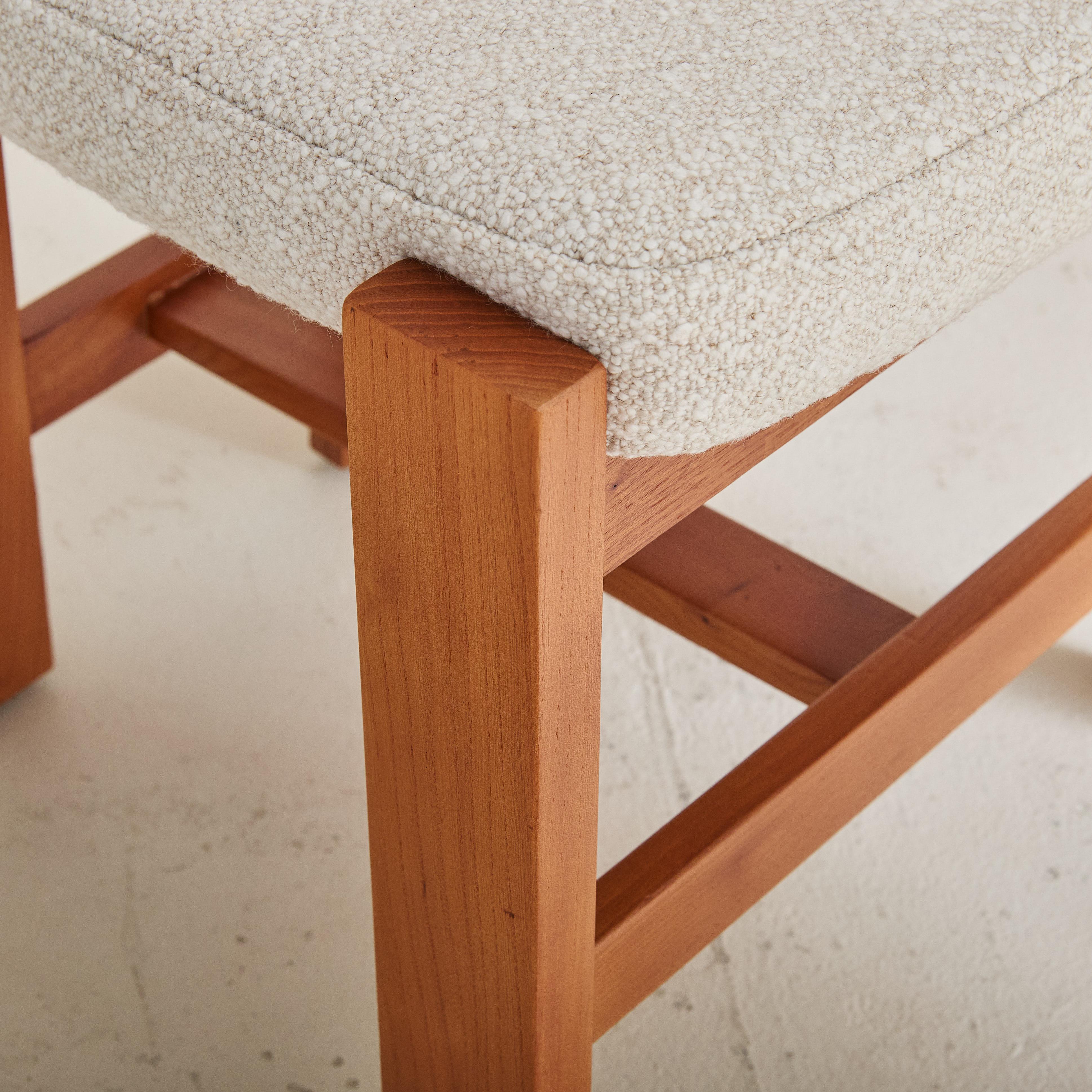 Elm Dining Chair Attributed to Maison Regain, 1970s - 8 Available finales del siglo XX en venta