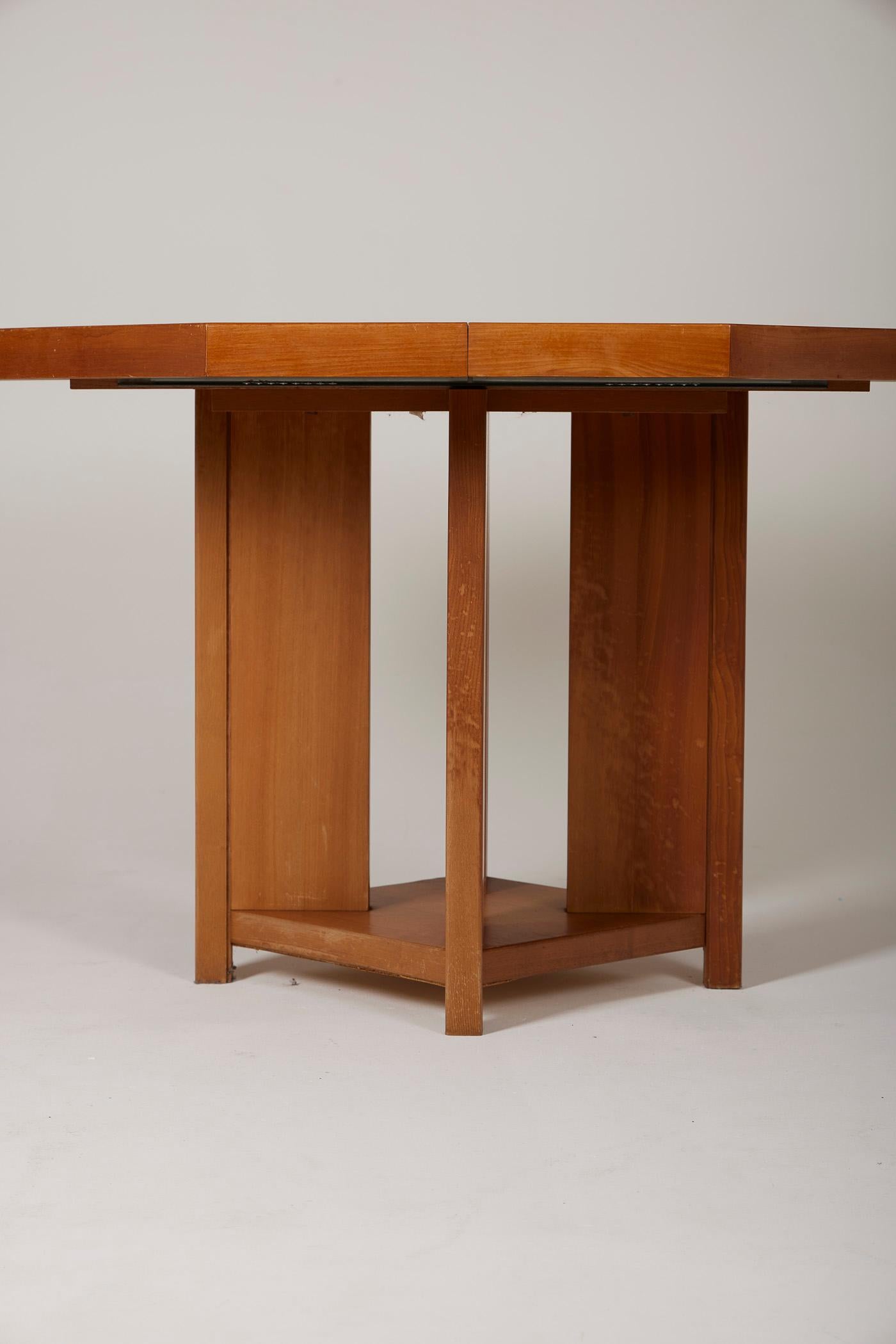Wood Elm dining table For Sale