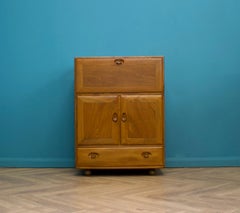 Armoire à boissons en orme d'Ercol, 1970