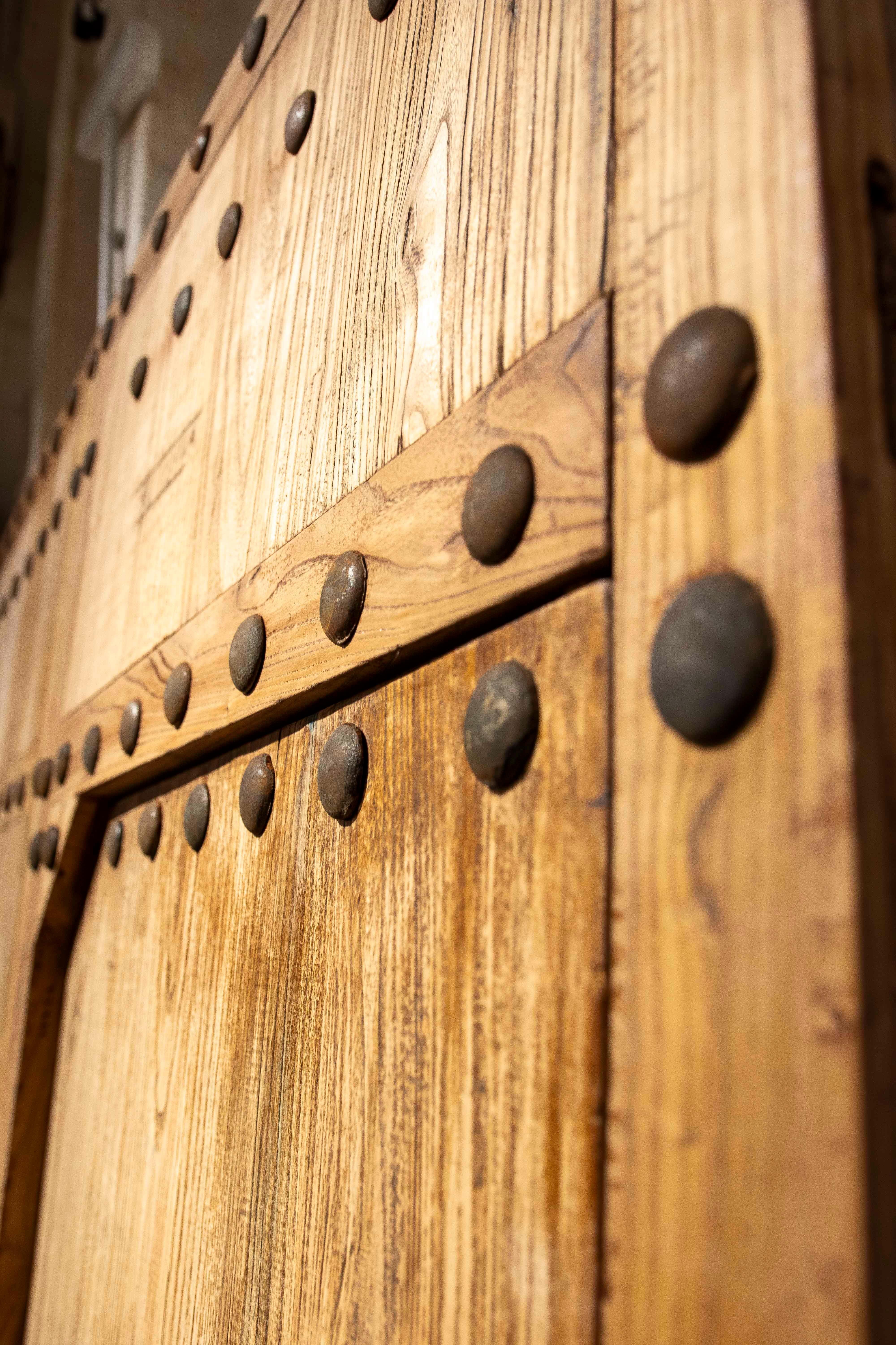 Elm Entrance Door in its Natural Colour with Iron Nails 7