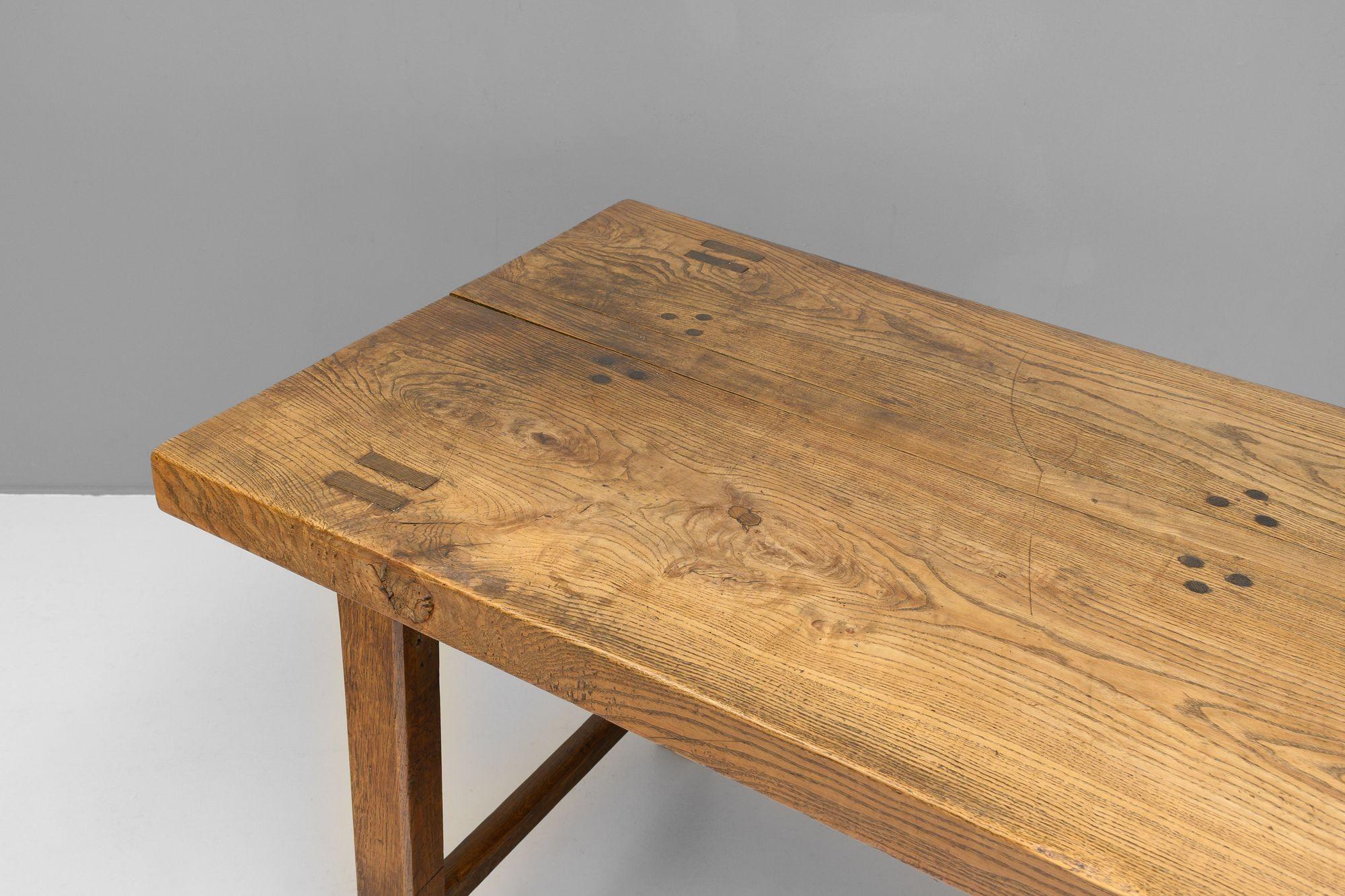 Mesa de granja Elm Olmo en venta