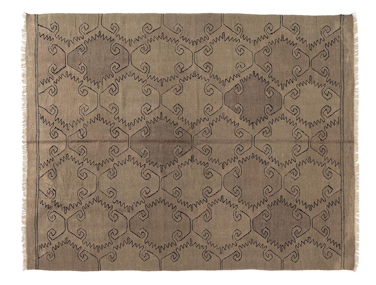 Elm KKilim 129 Rug by ETHNİCLOOM In New Condition For Sale In Geneve, CH