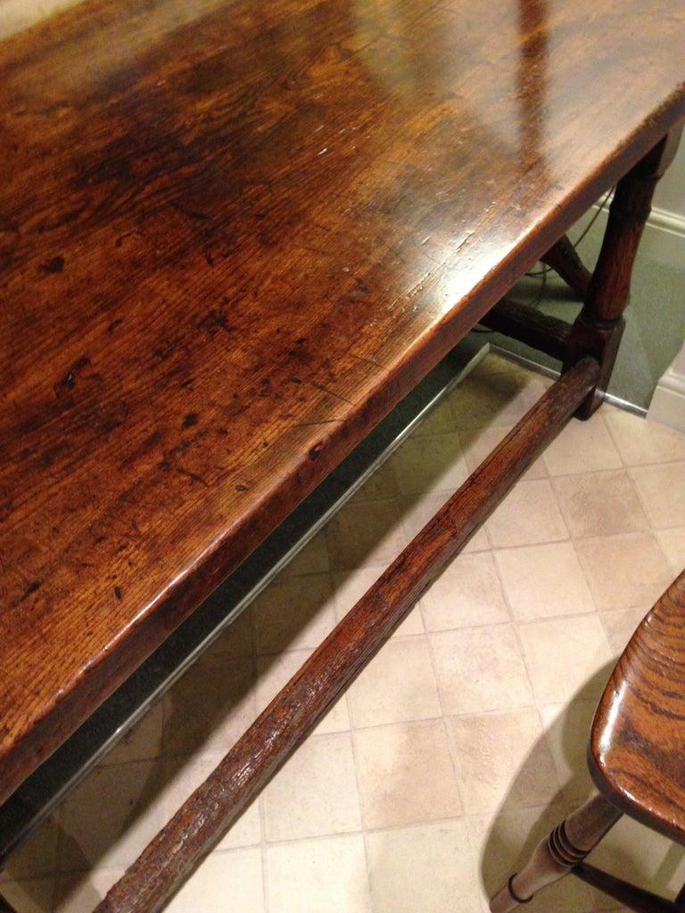 Elm Refectory Table, 1650-1750 For Sale 2