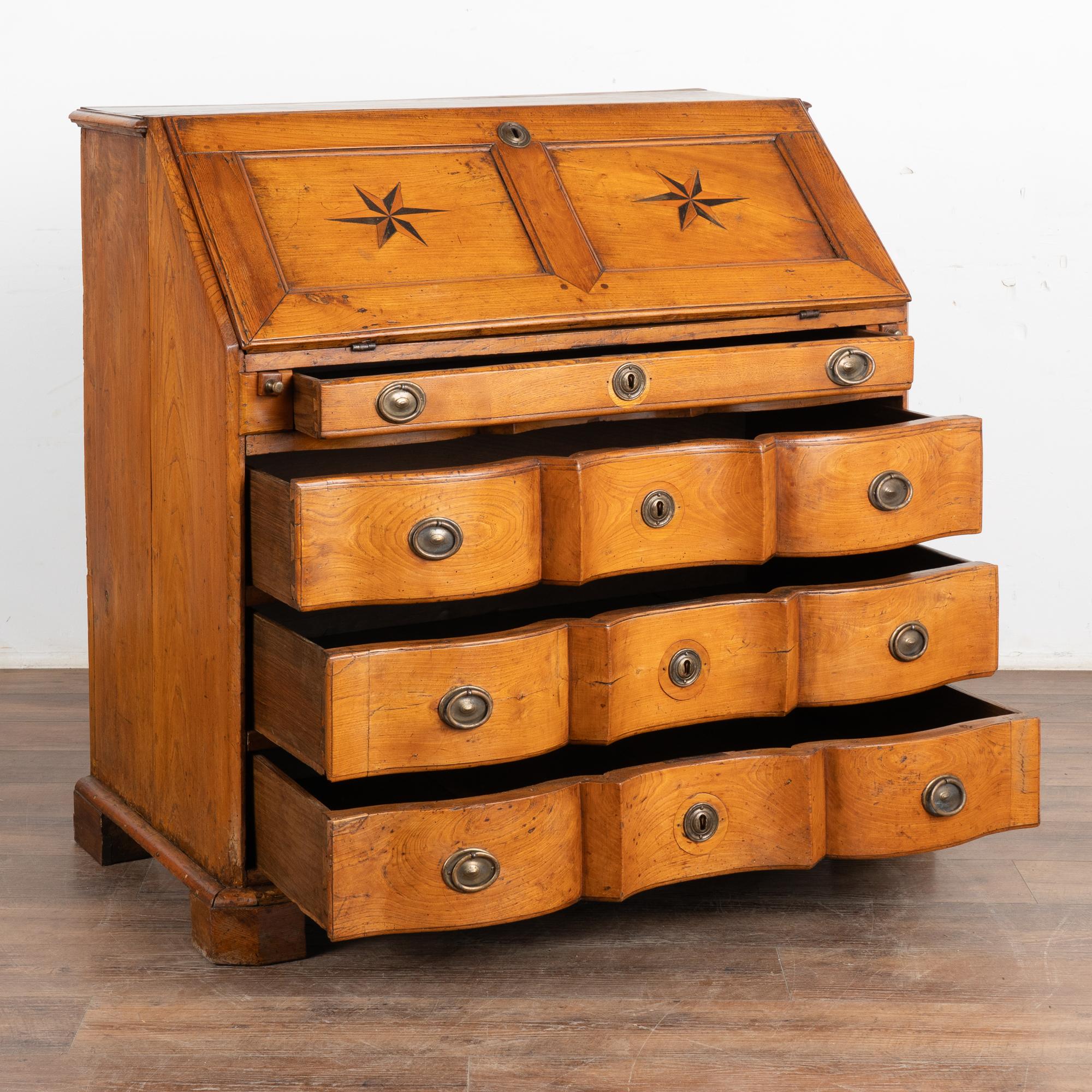 Elm Secretary Bureau With Inlaid Starburst Pattern, Denmark circa 1780-1820 1