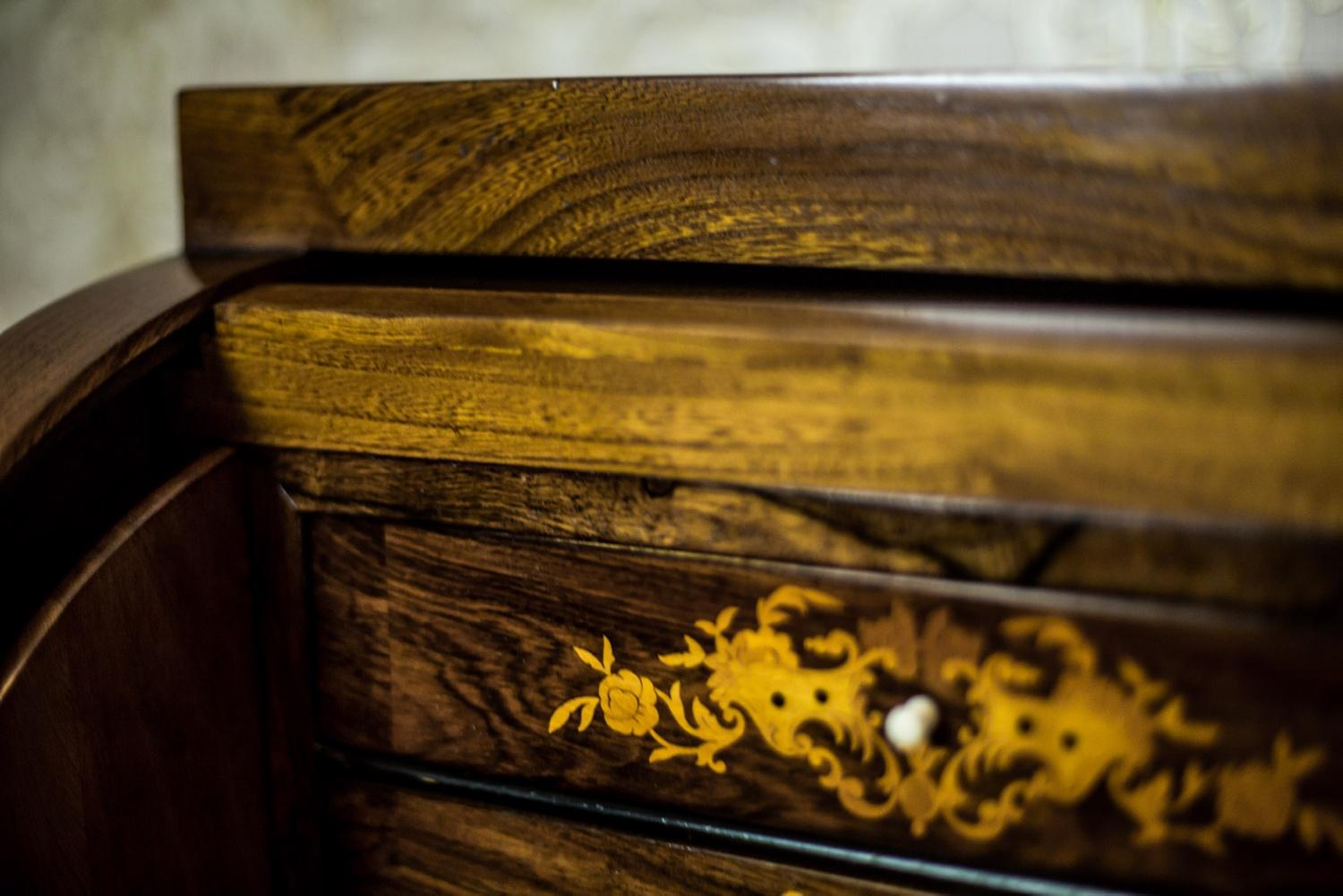 Elm Secretary Desk, circa the 19th Century For Sale 1