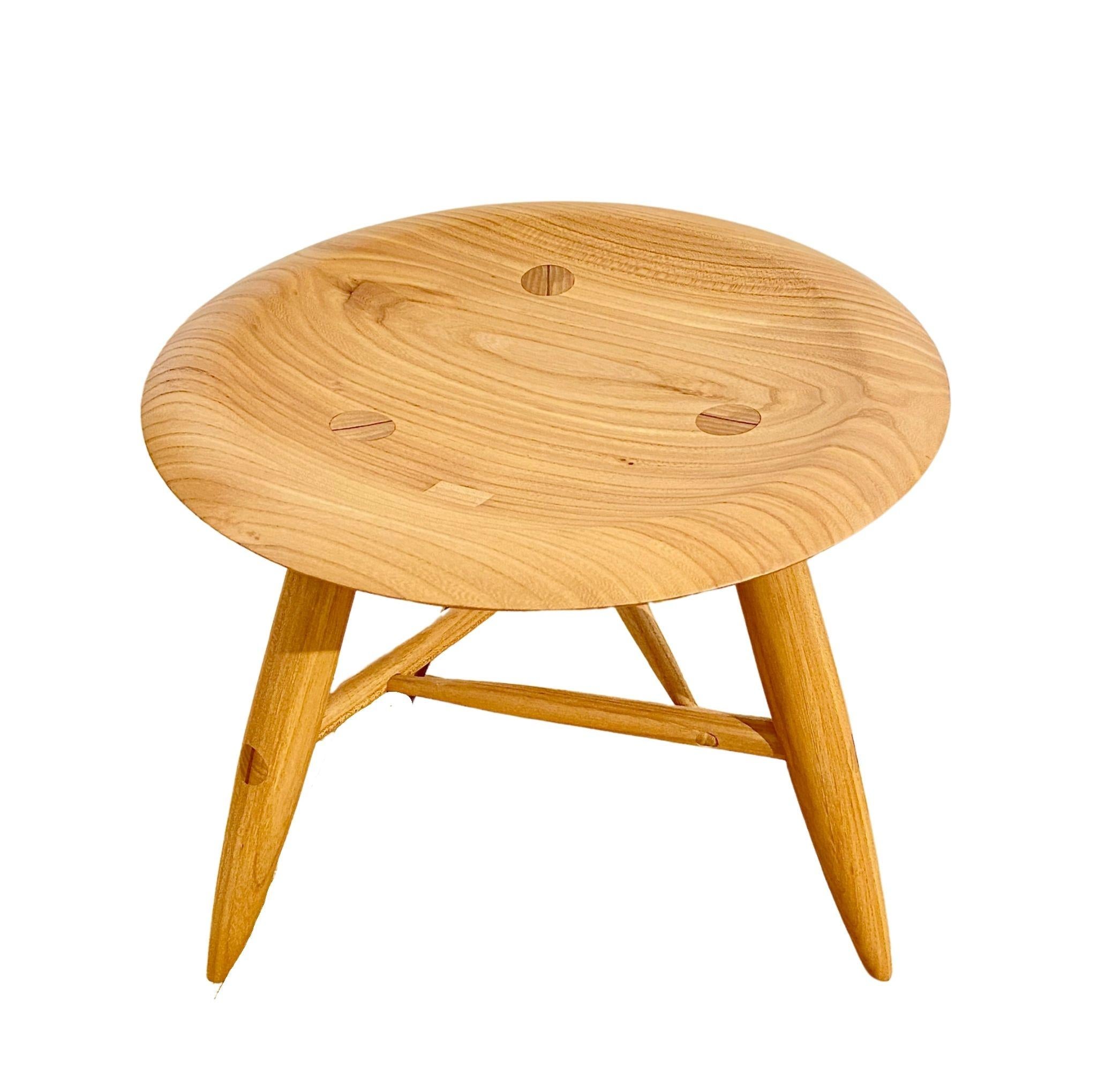 Elm stool by Ralph Ribour im Angebot