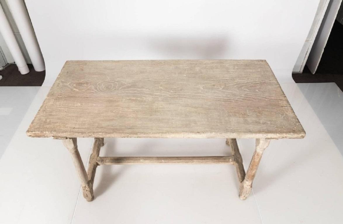 oak dining table and chairs