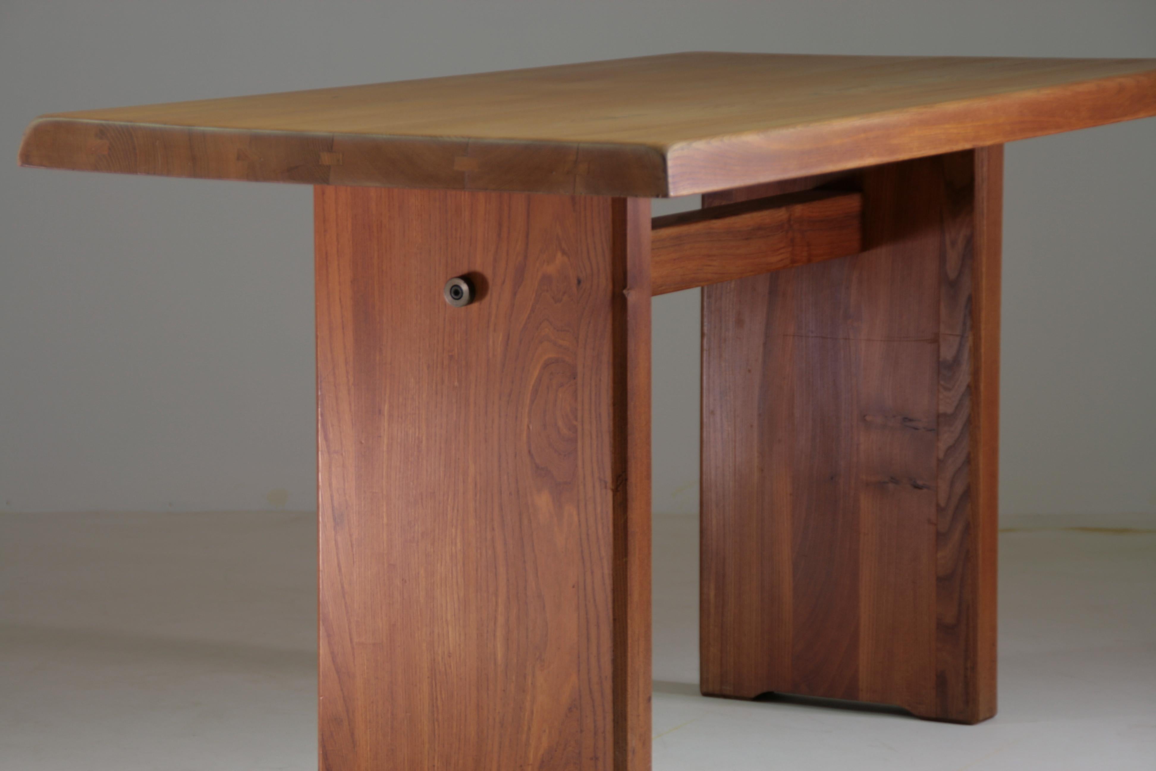 Elm Table Model T14a by Pierre Chapo from the 1960s, France For Sale 8