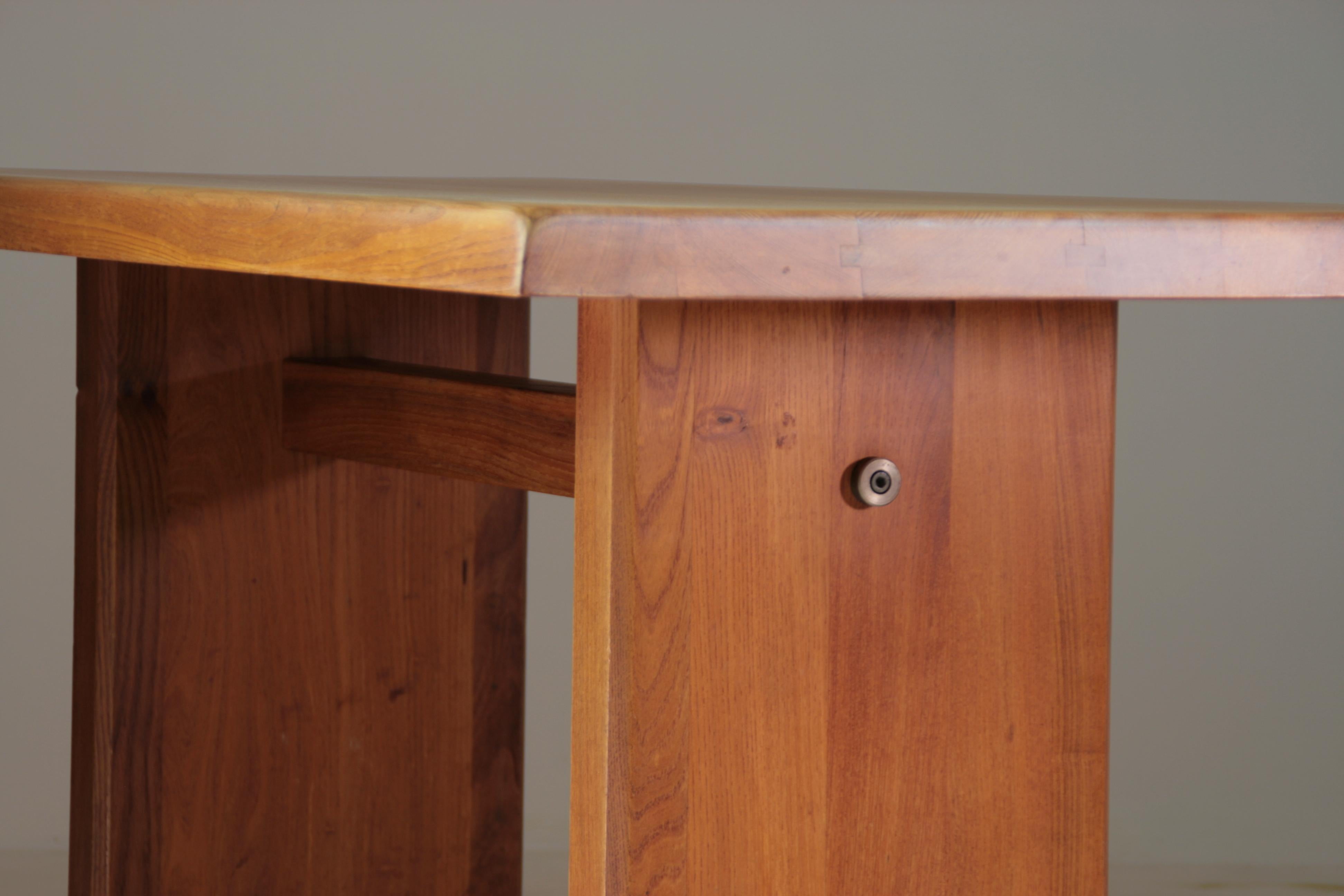 Elm Table Model T14a by Pierre Chapo from the 1960s, France For Sale 10
