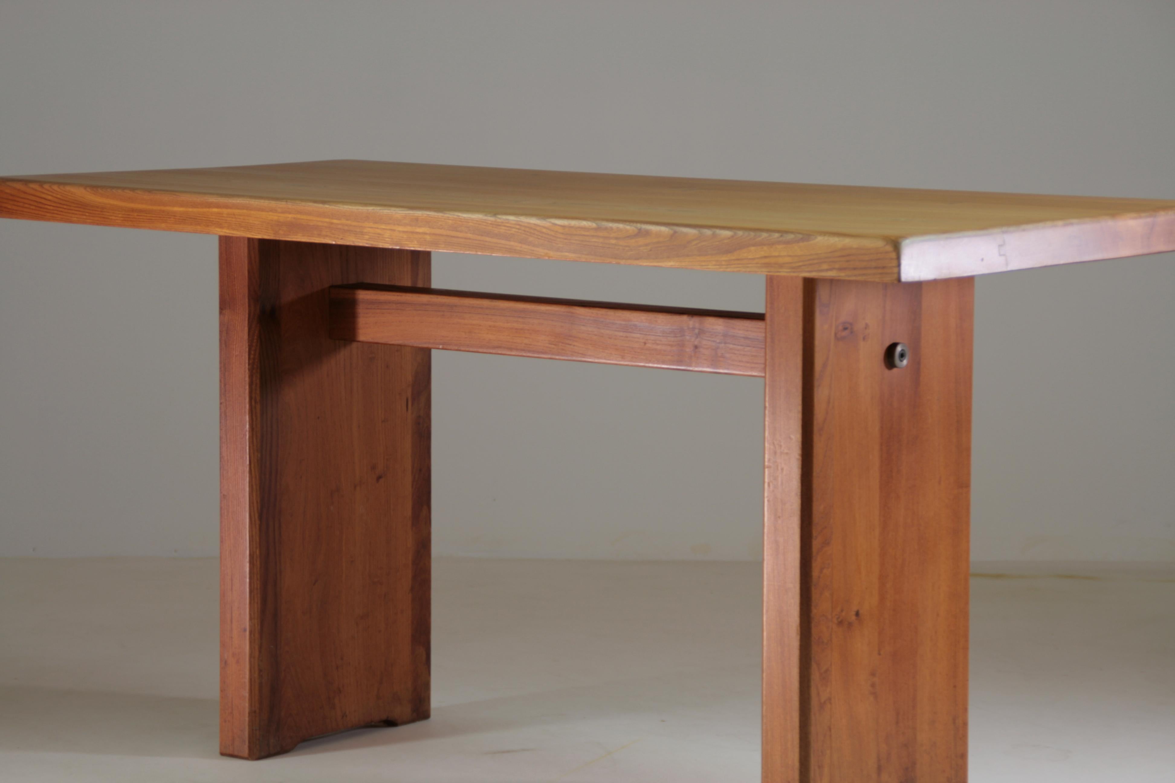 Elm Table Model T14a by Pierre Chapo from the 1960s, France For Sale 2