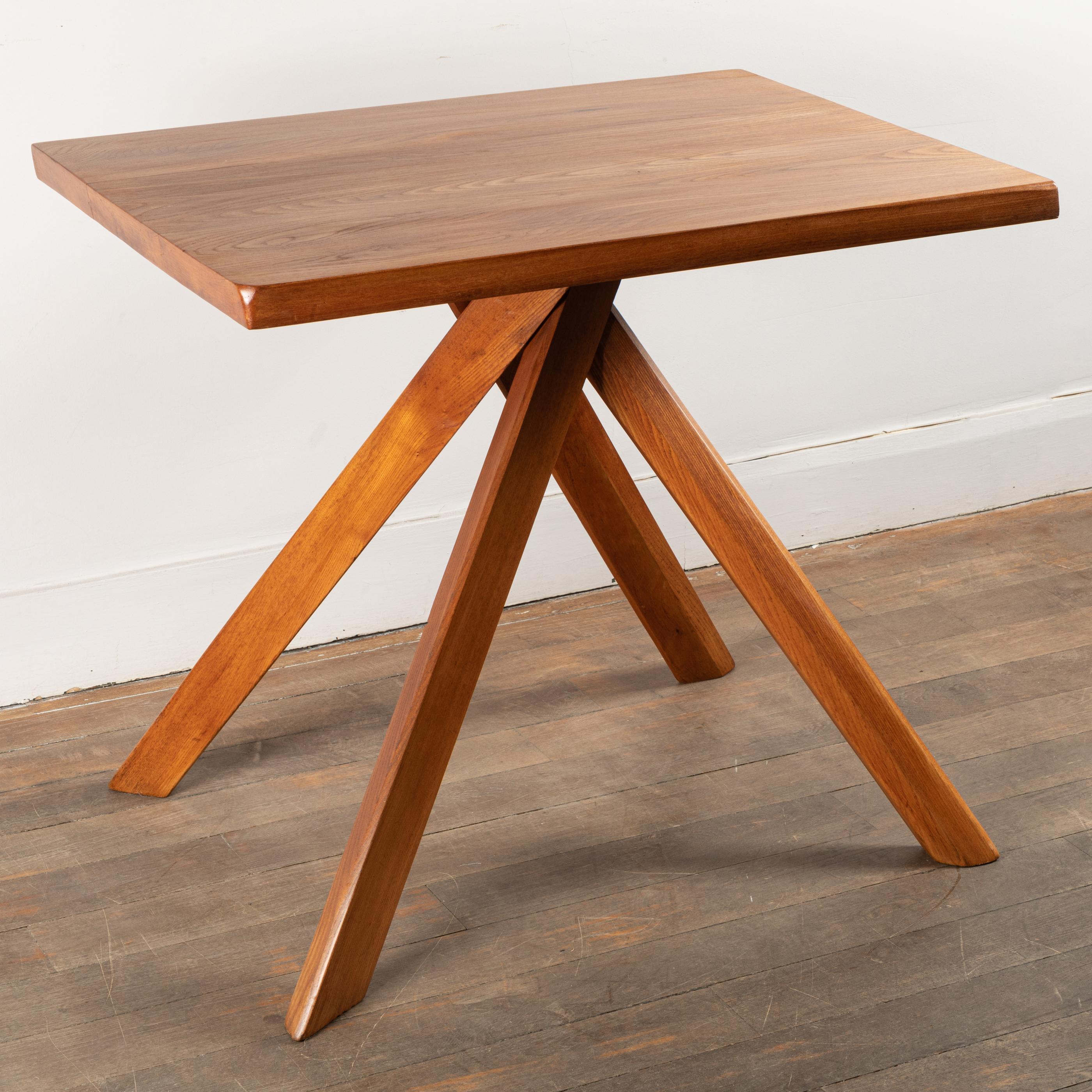 Elm Table, Model T27A by Pierre Chapo In Good Condition In Paris, Ile-de-France