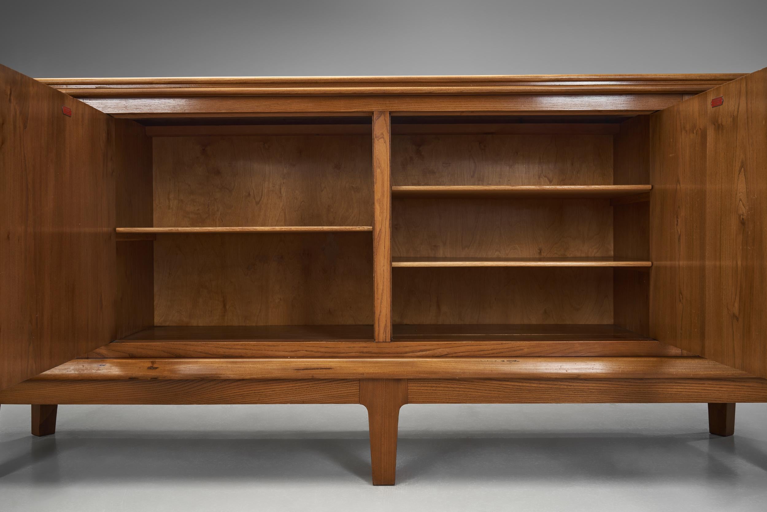 Elm Veneer Sideboard by Frederik Stærmose Møbelfabrik, Denmark ca 1940s For Sale 9