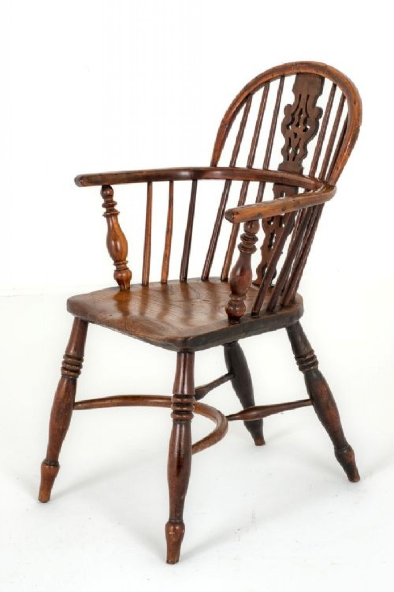 Elm Windsor Chair Georgian Farmhouse 1800 In Good Condition For Sale In Potters Bar, GB
